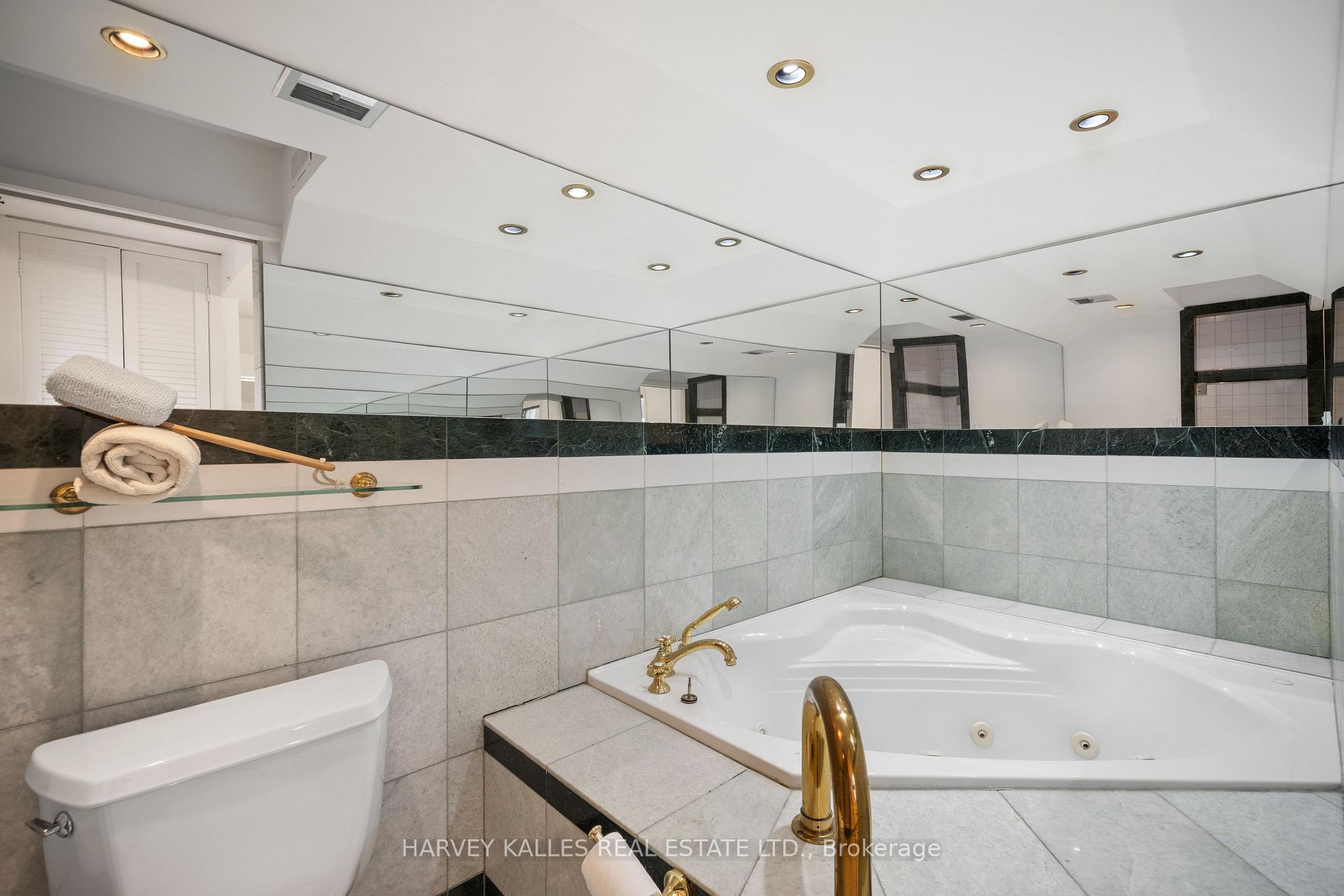 268 Cortleigh Boulevard