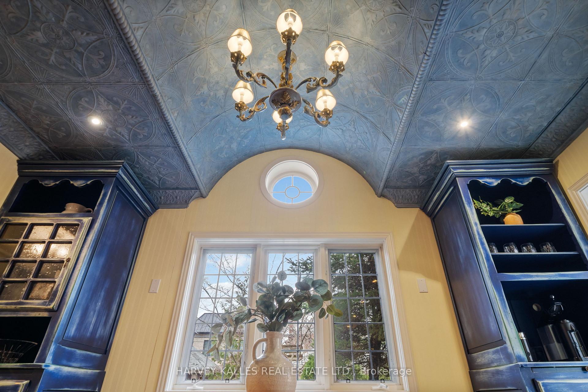 268 Cortleigh Boulevard