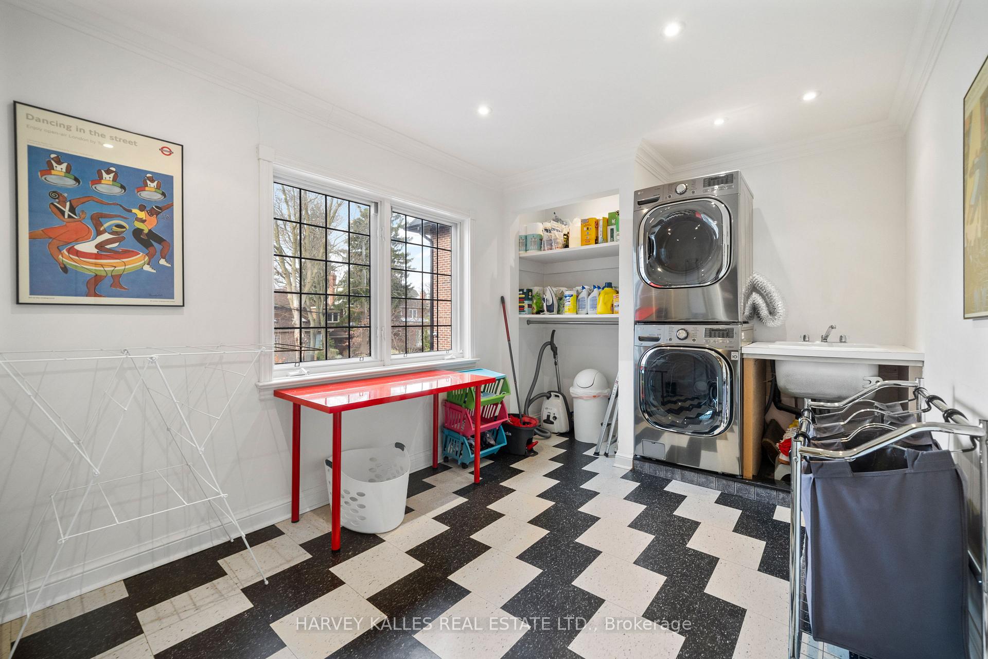 268 Cortleigh Boulevard