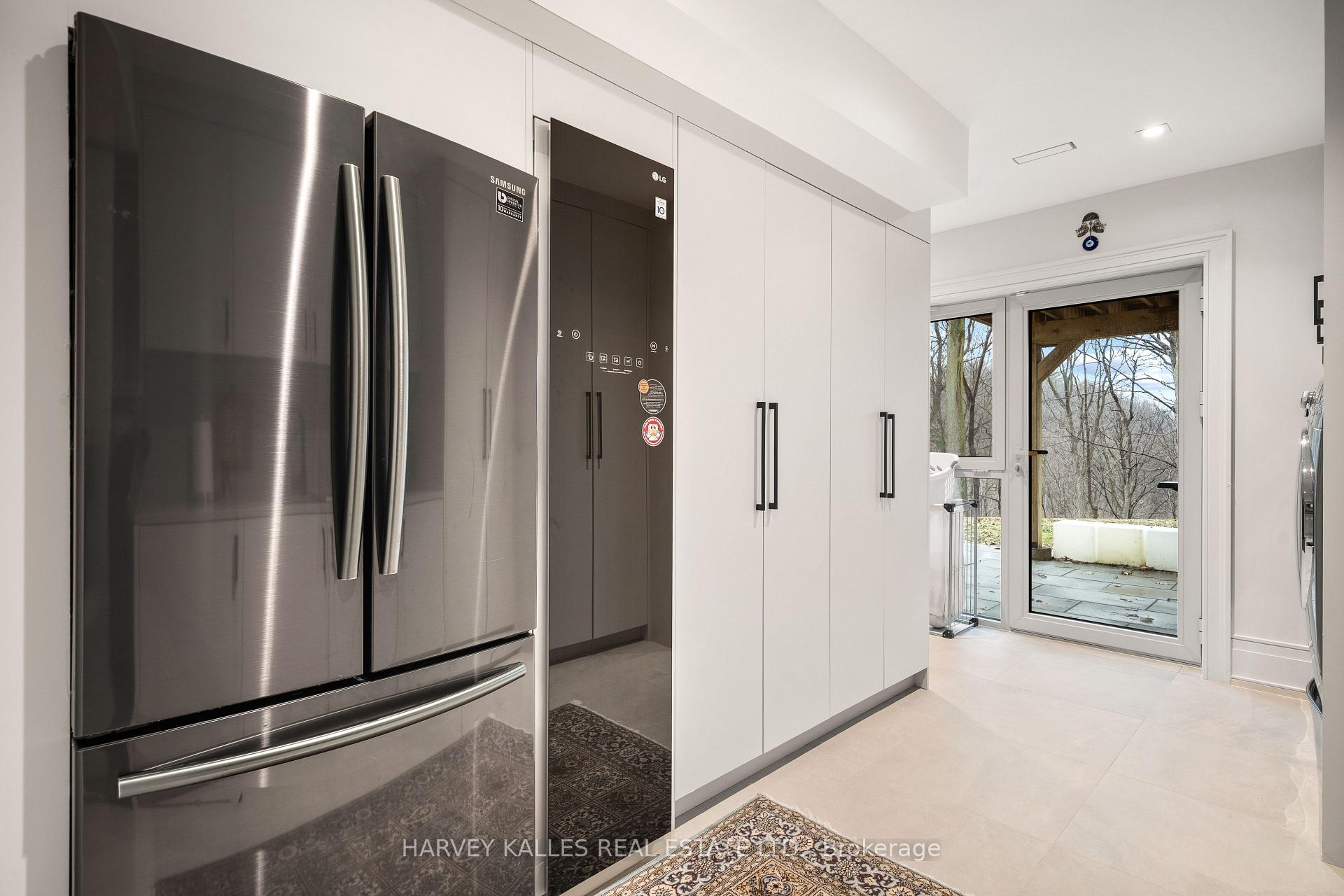 140 Sandringham Drive