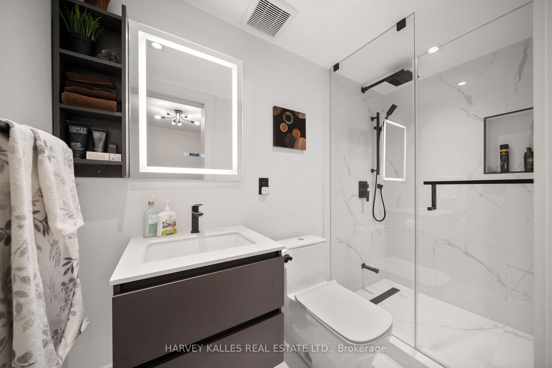 140 Sandringham Drive