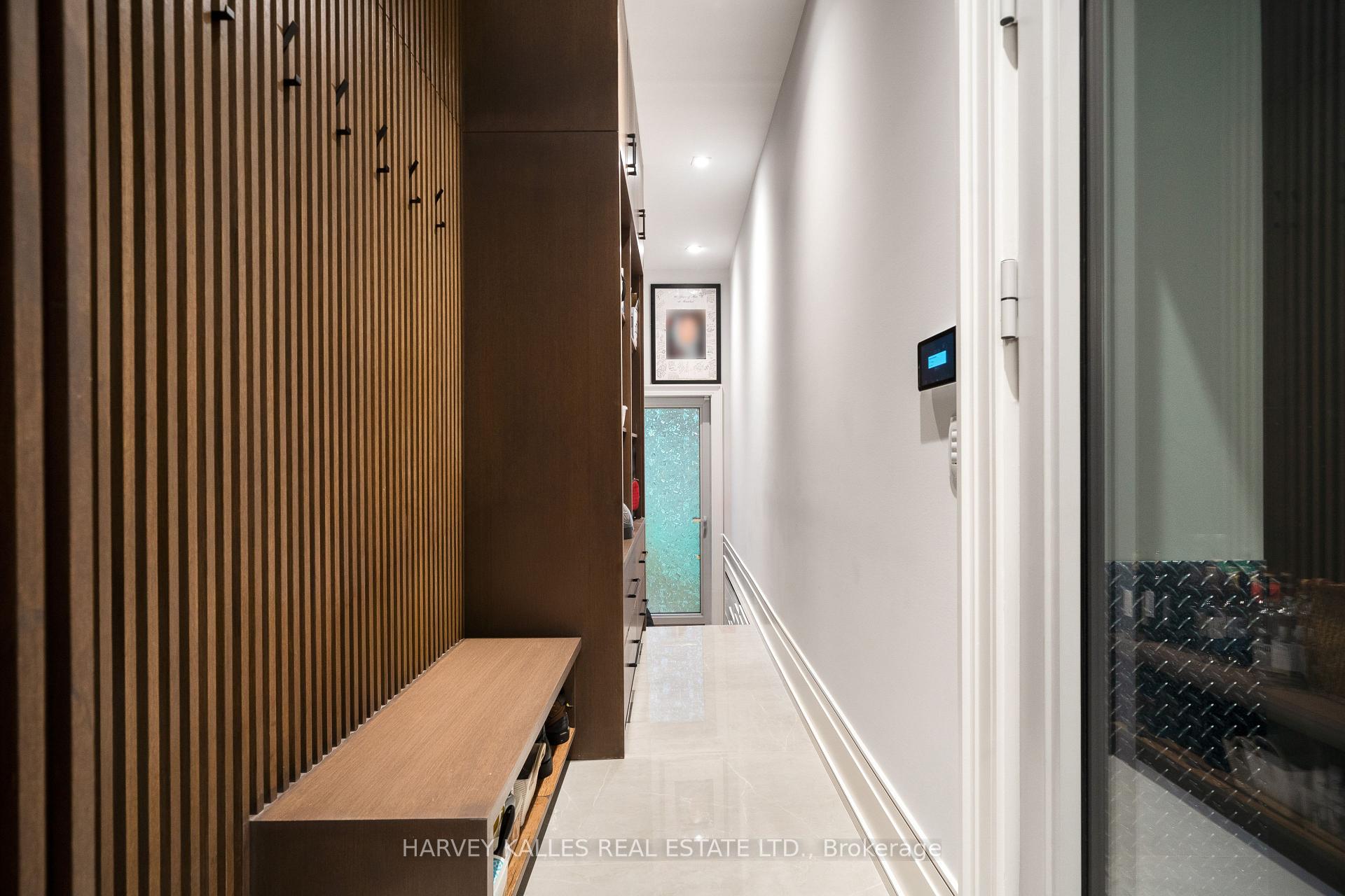 140 Sandringham Drive