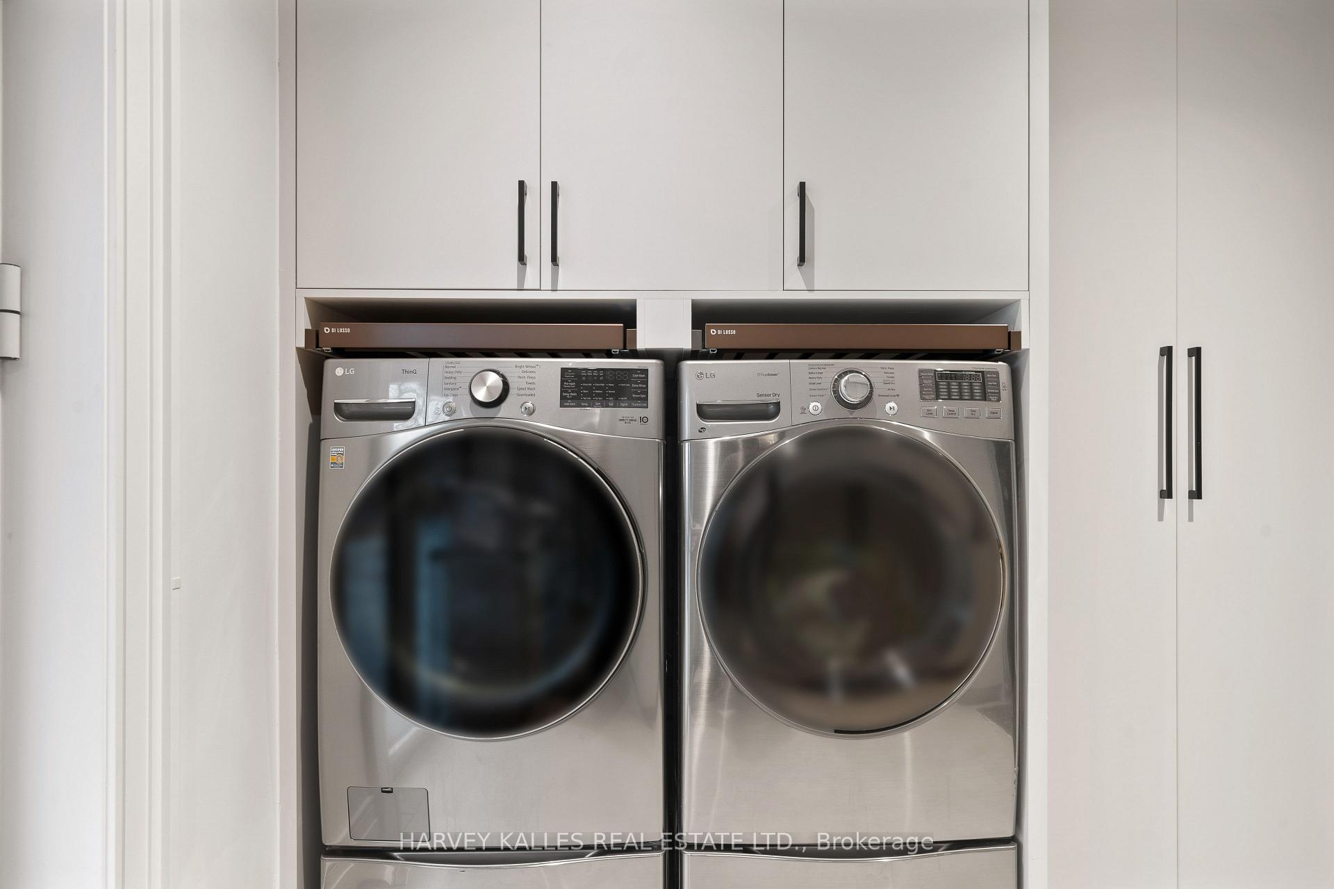 140 Sandringham Drive