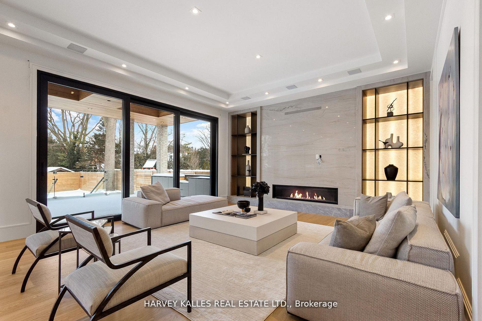 370 Glengrove Avenue W