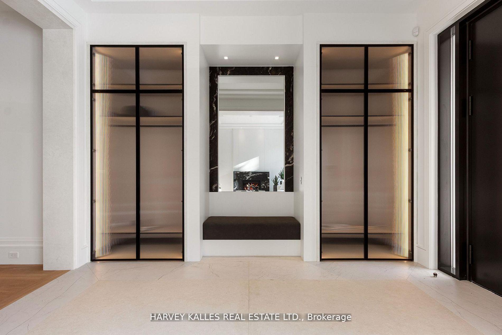 370 Glengrove Avenue W