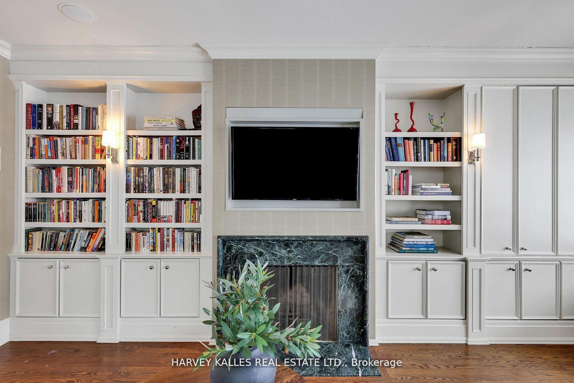 444 Russell Hill Road