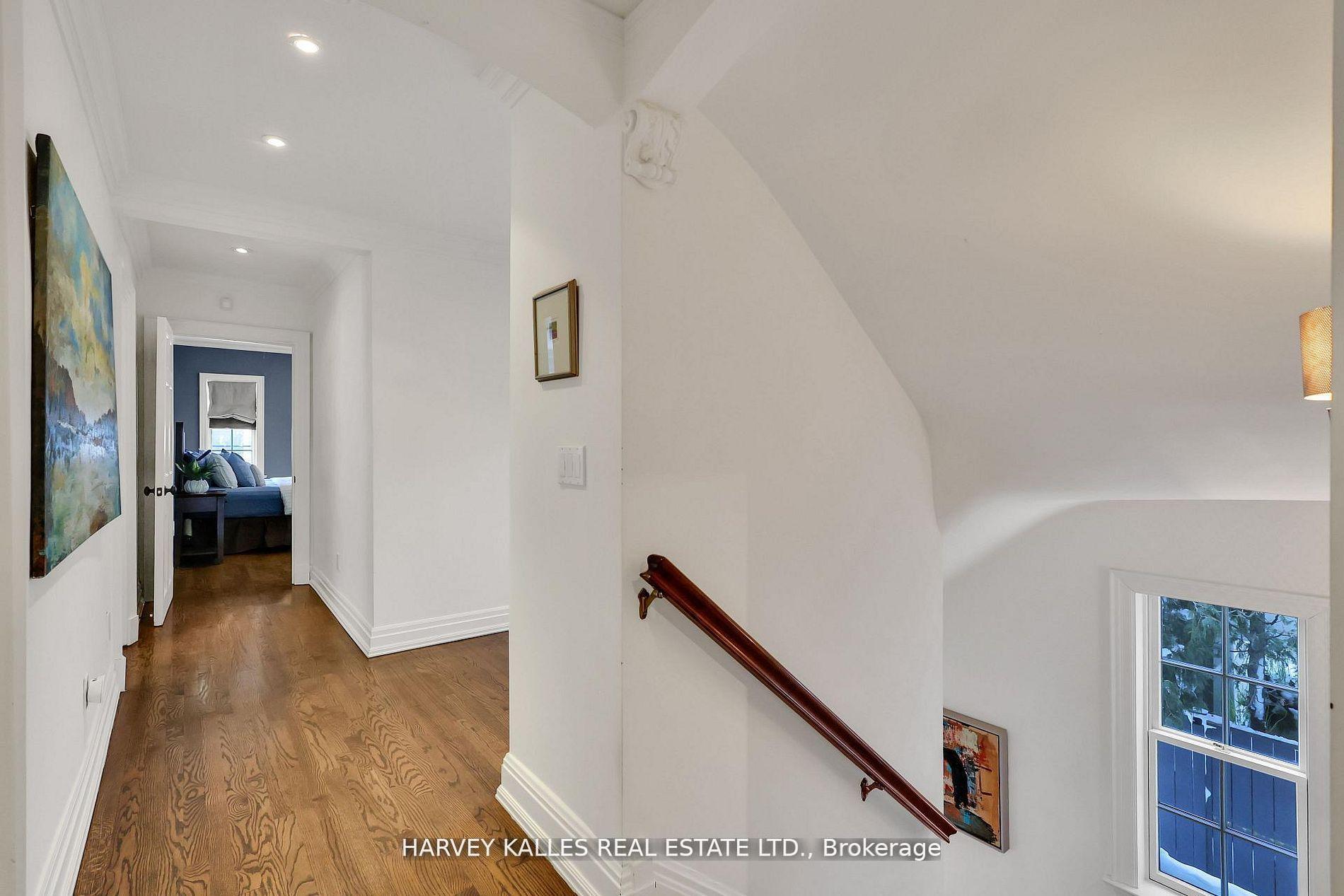 444 Russell Hill Road