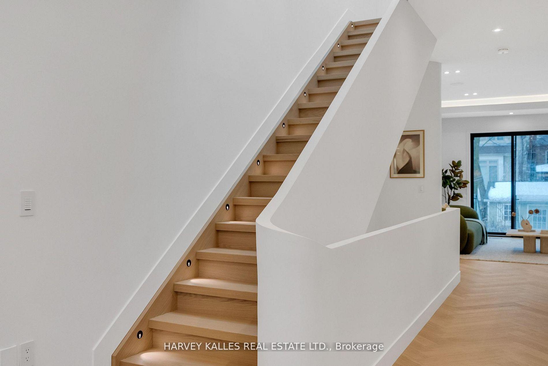 101 Briar Hill Avenue