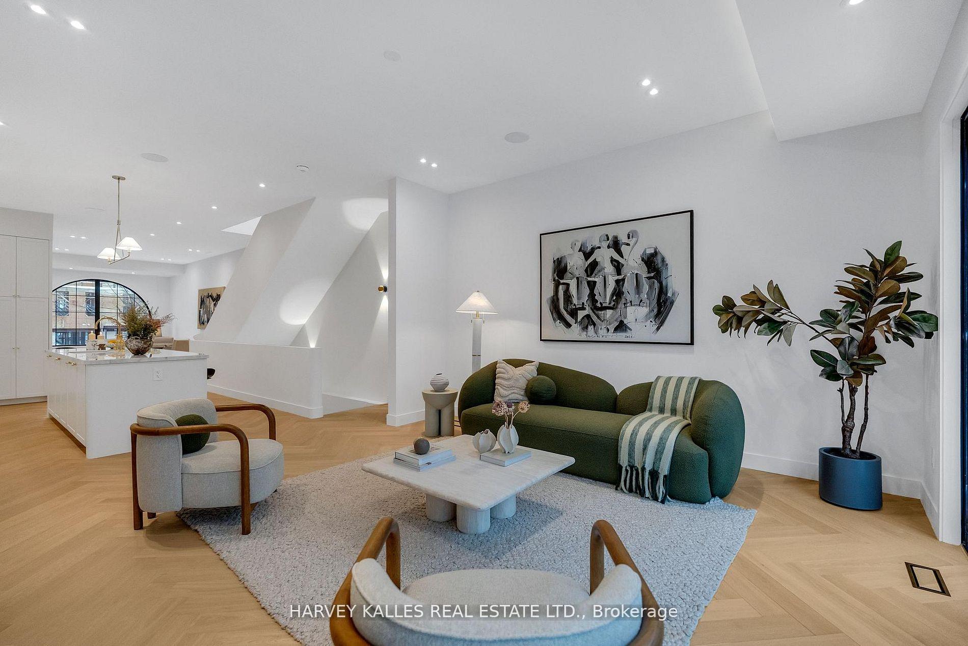 101 Briar Hill Avenue