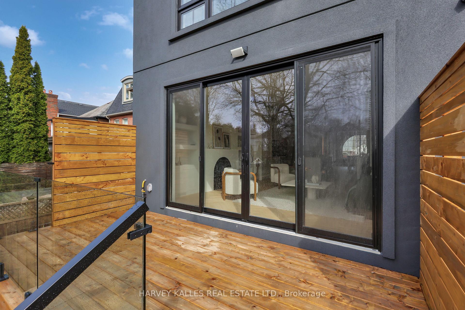 101 Briar Hill Avenue