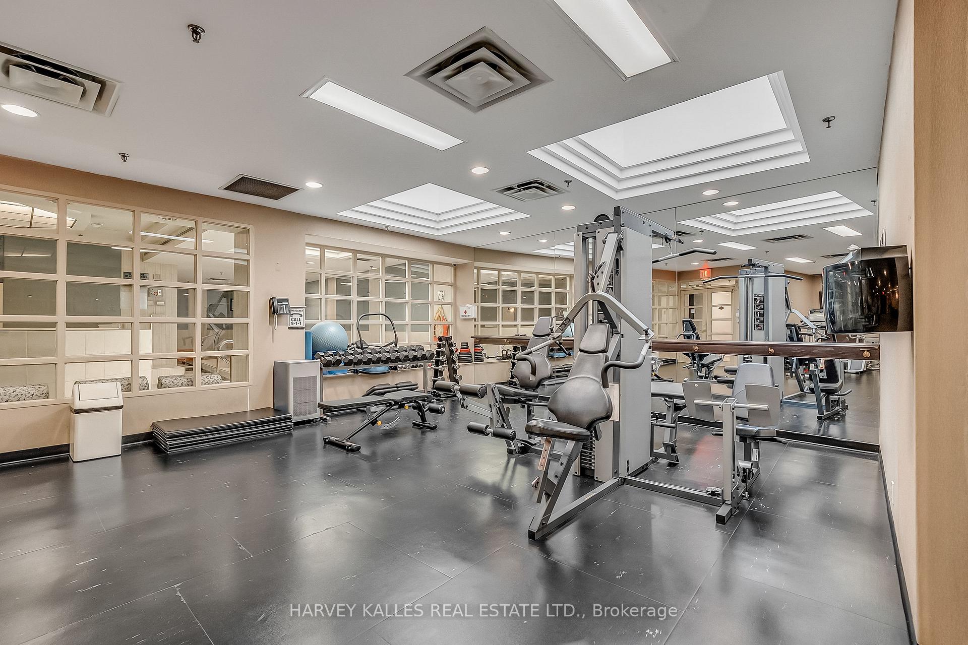 7 Broadway Avenue 609