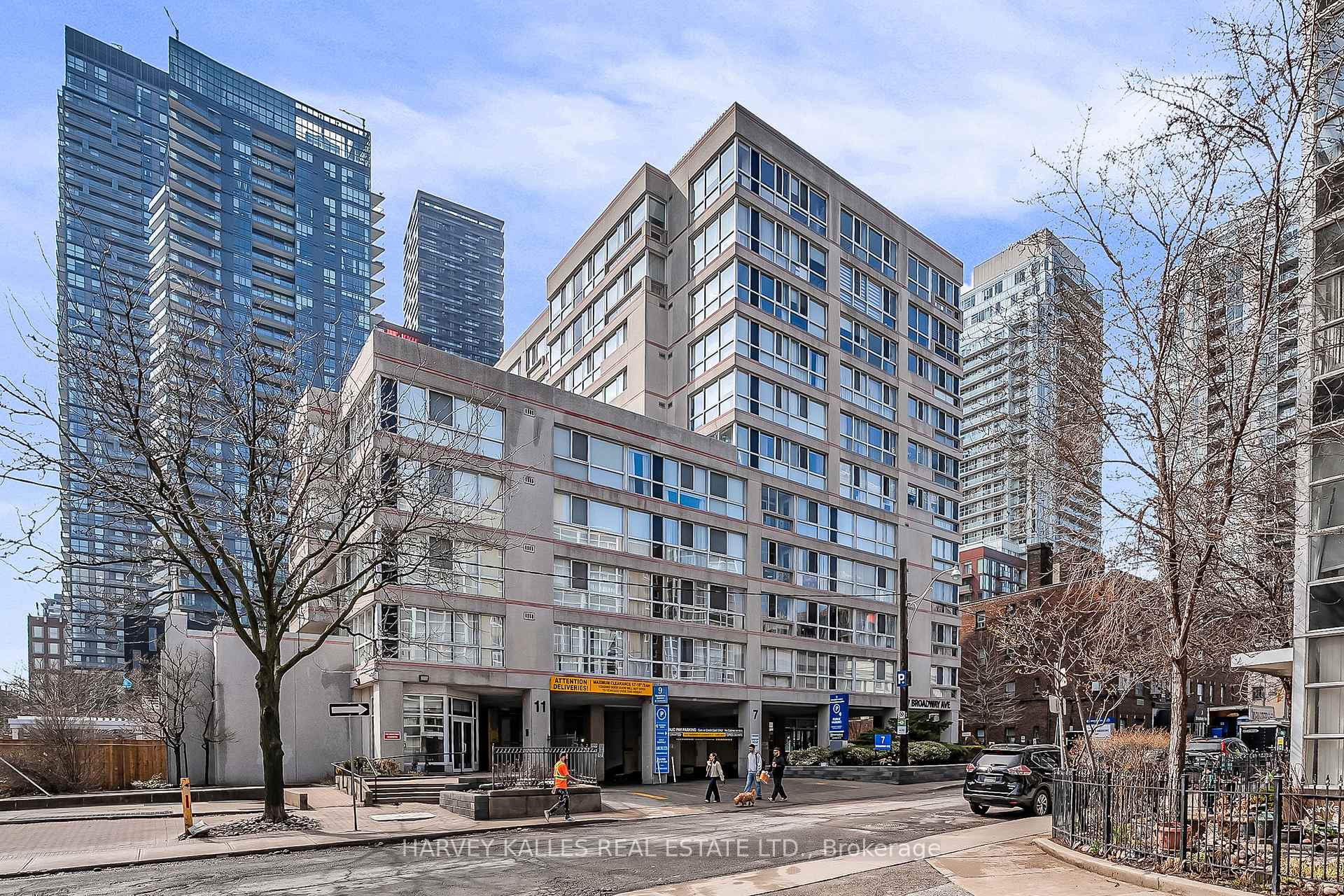 7 Broadway Avenue 609