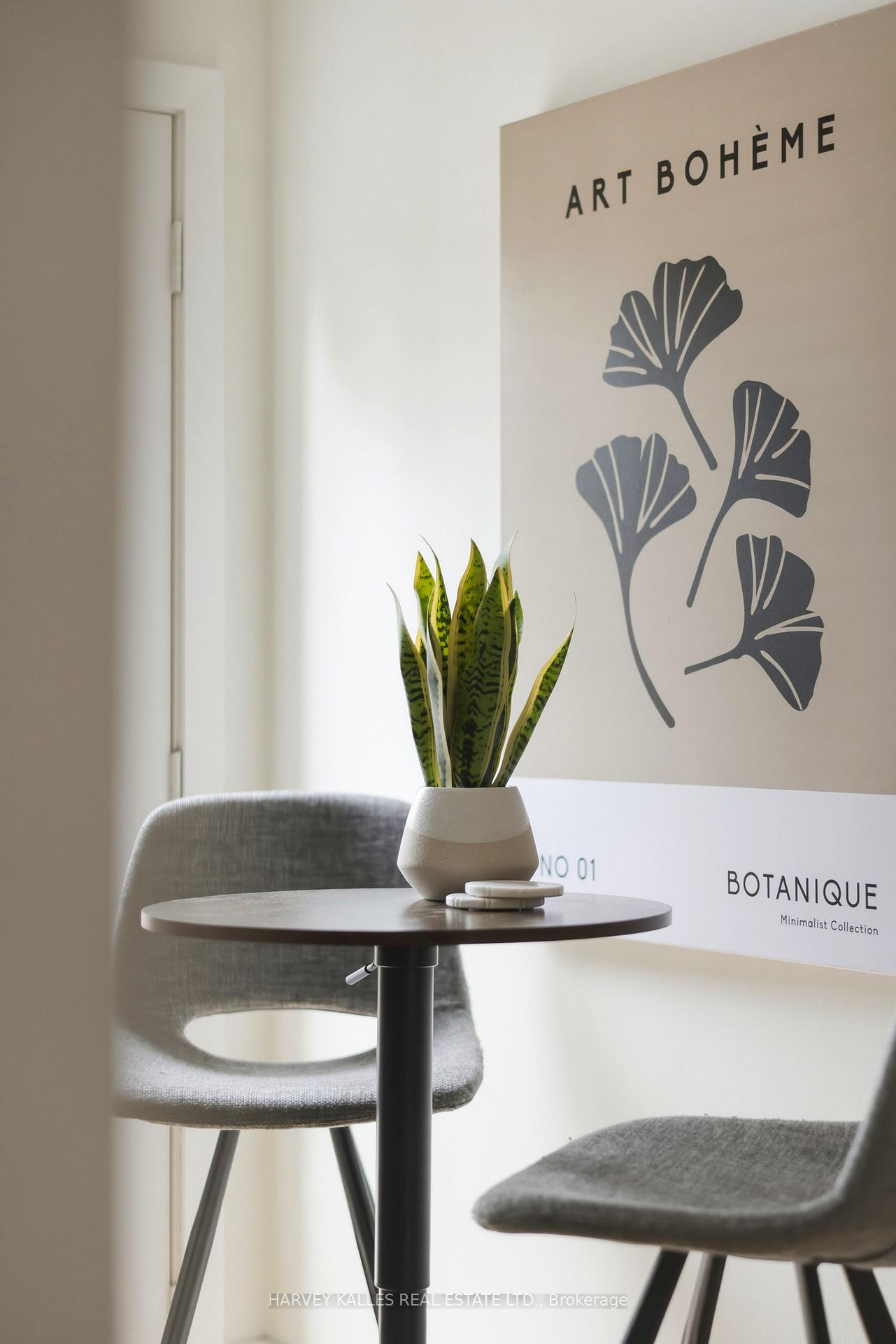 683 Hillsdale Avenue E