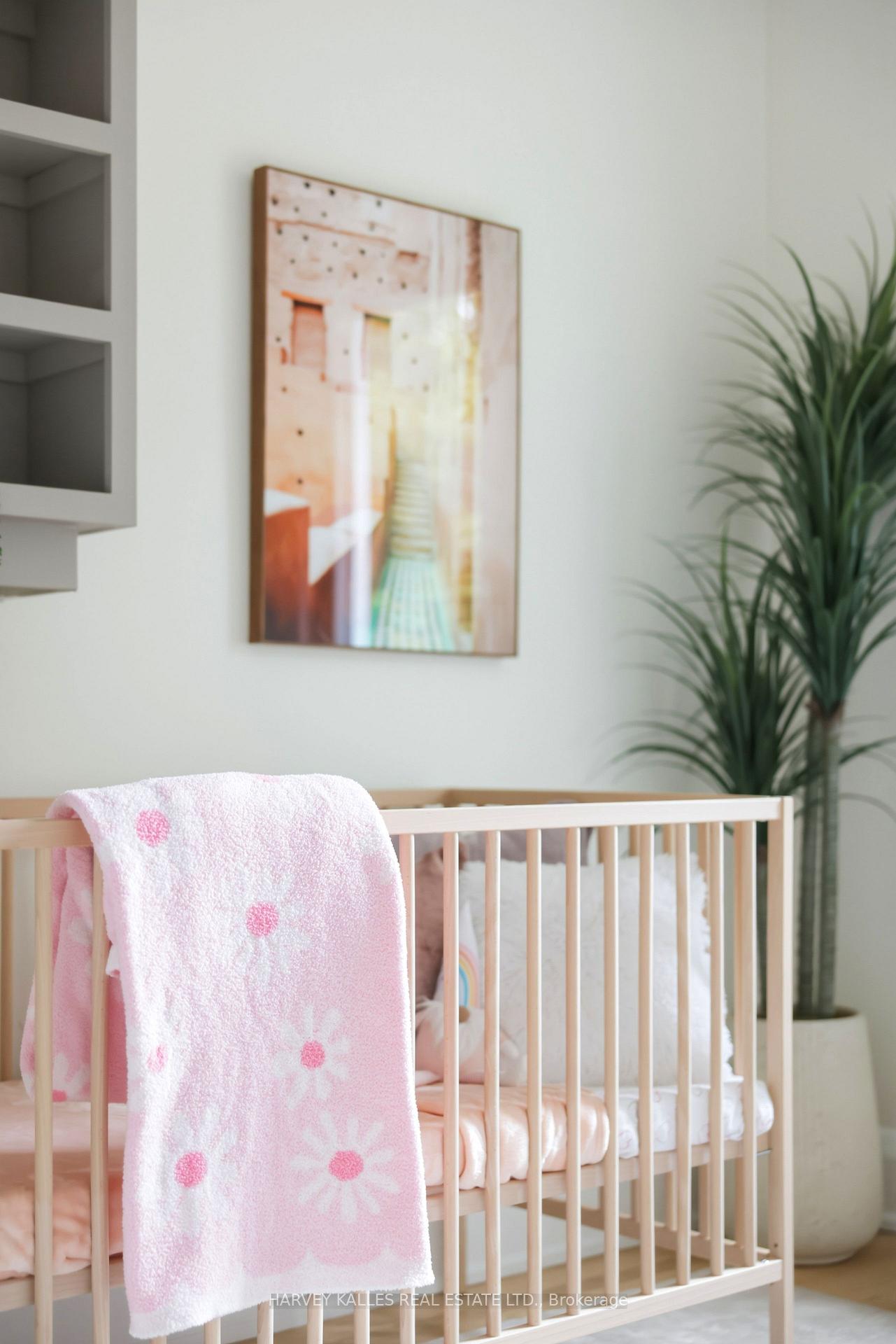 683 Hillsdale Avenue E