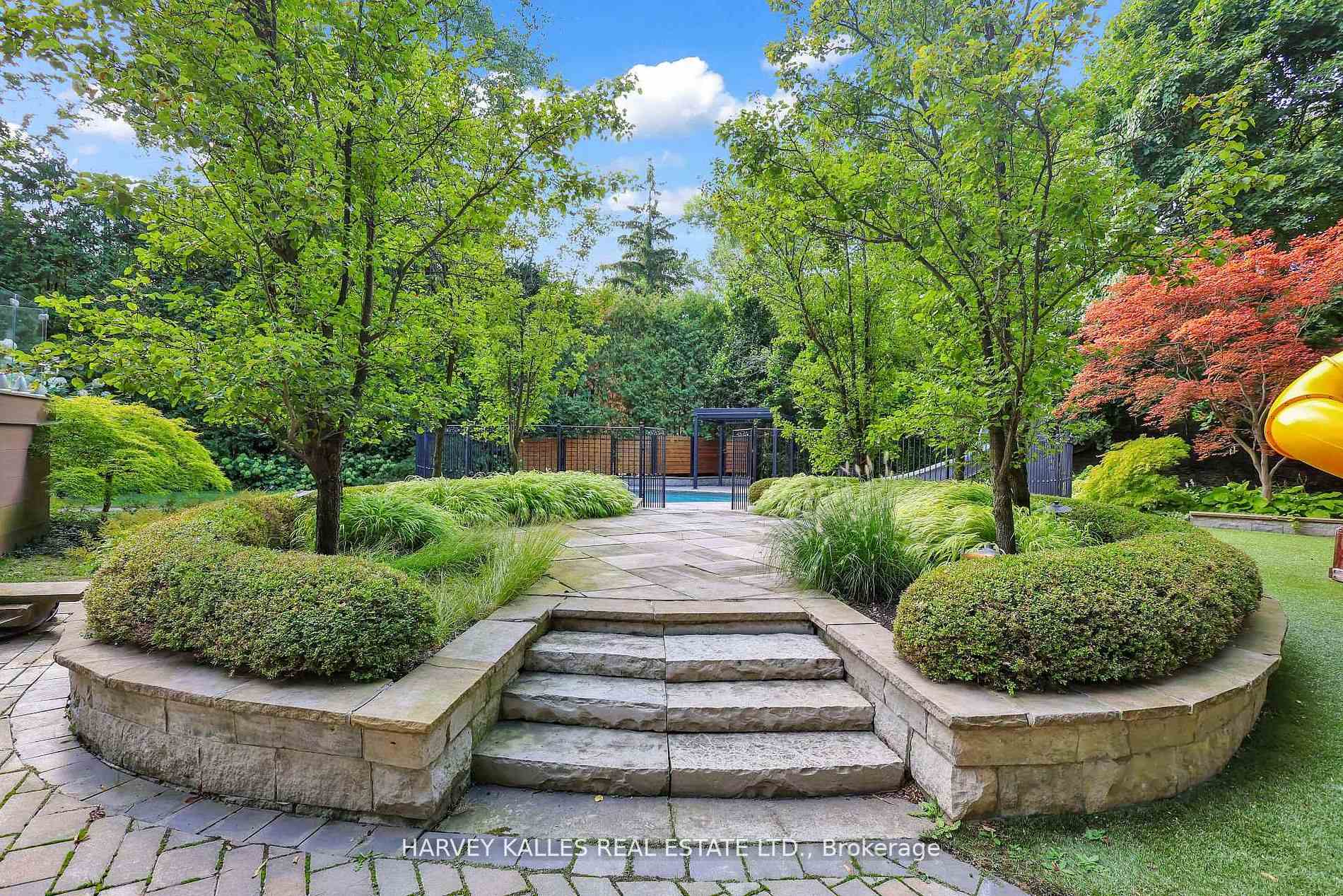 113 Coldstream Avenue