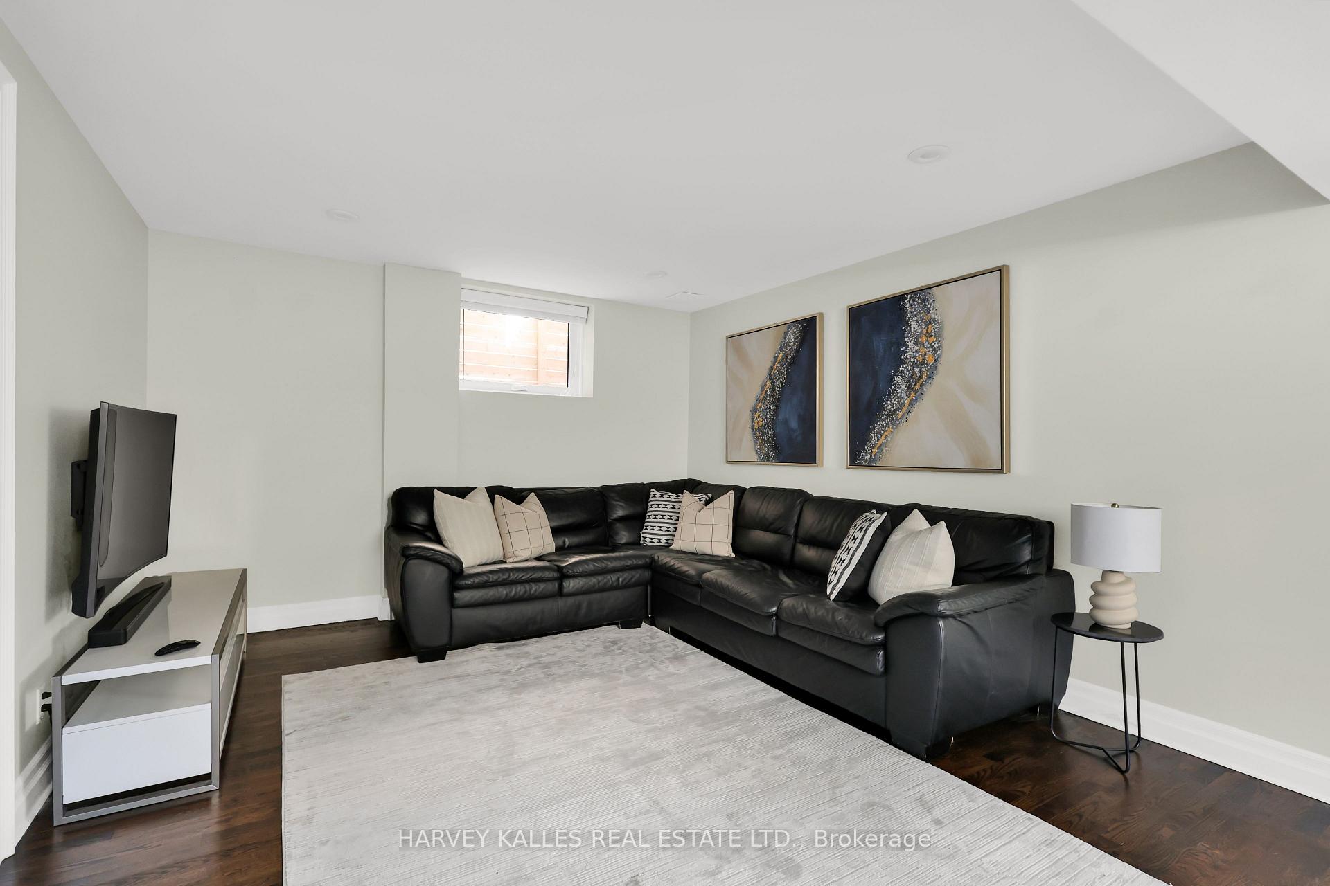 131 Bannockburn Avenue