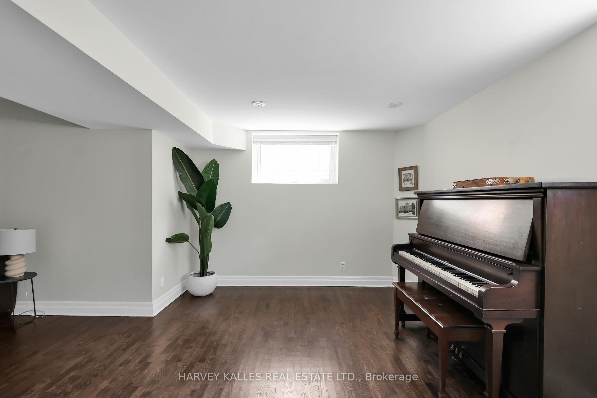 131 Bannockburn Avenue