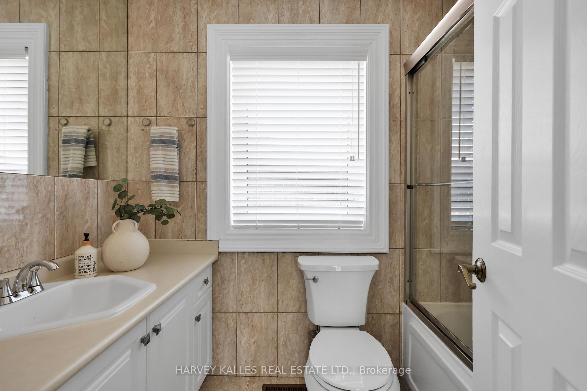 131 Bannockburn Avenue