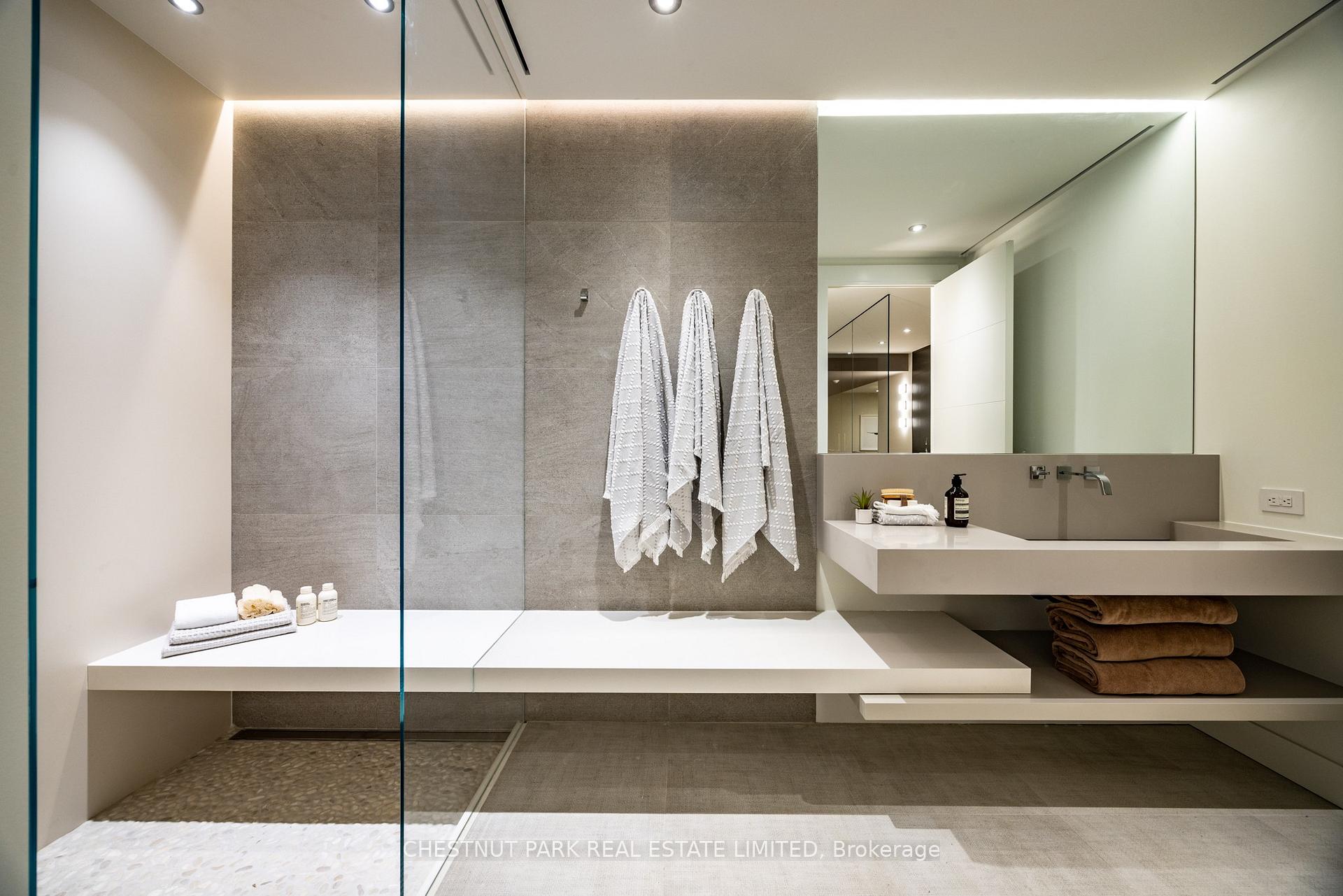 50 Teddington Park Avenue