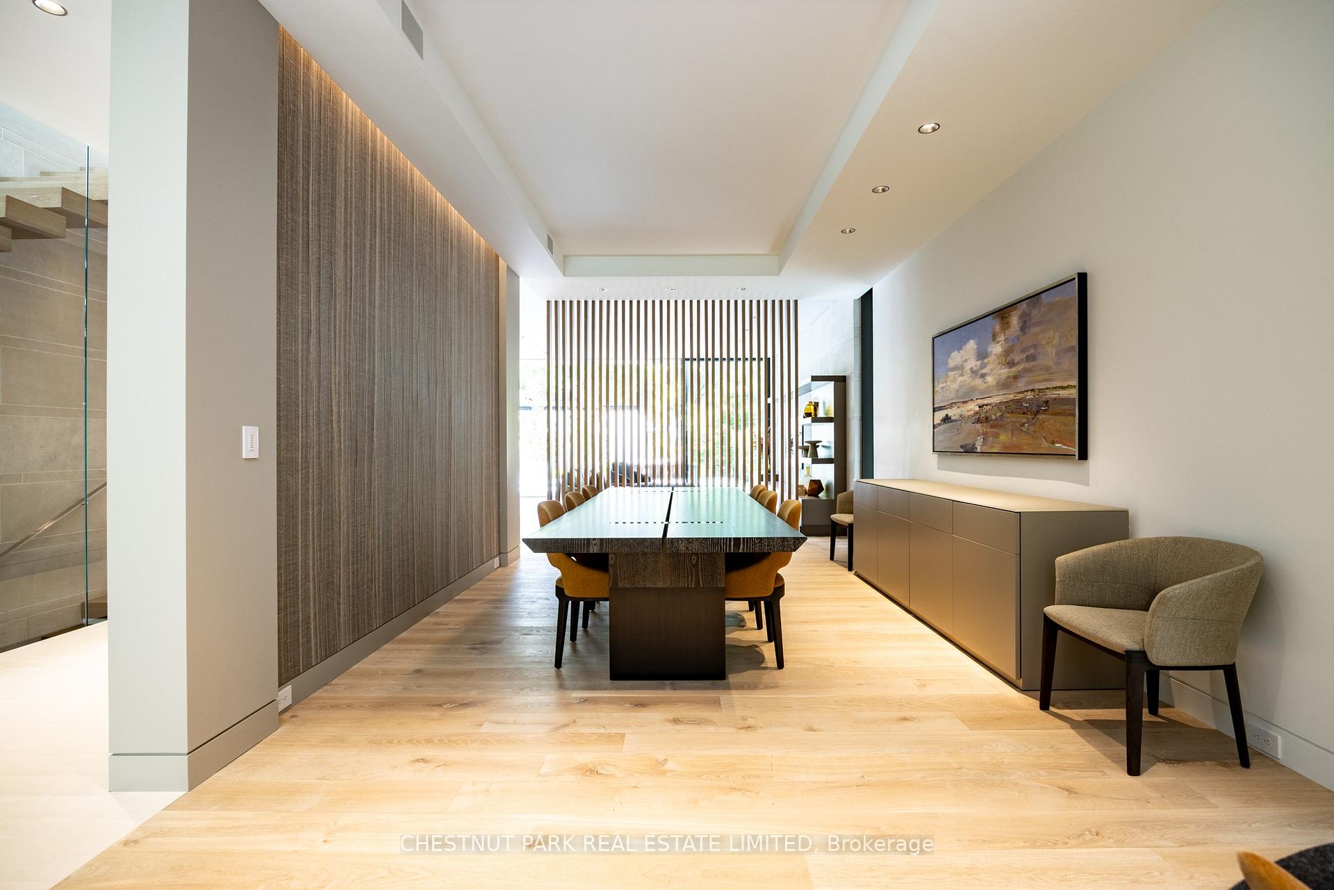 50 Teddington Park Avenue