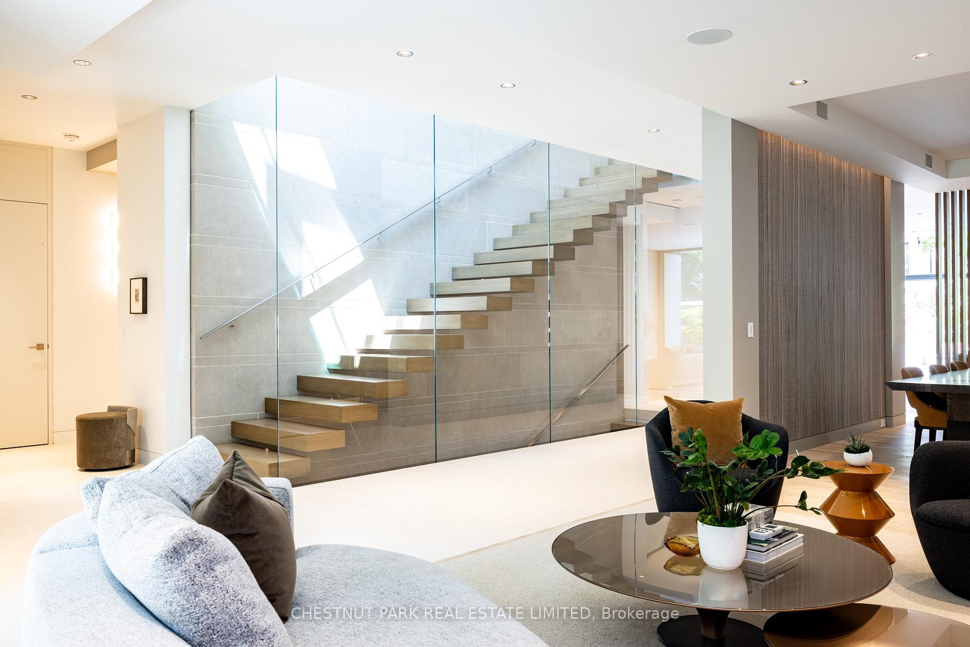 50 Teddington Park Avenue