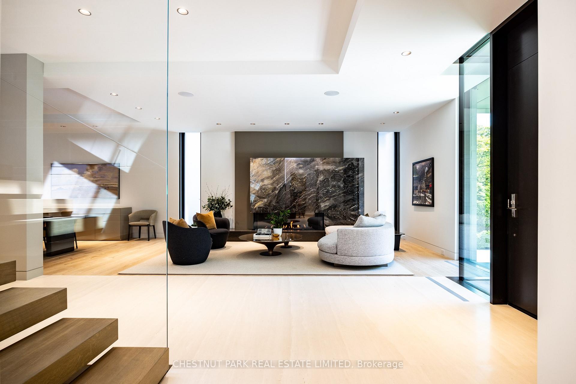 50 Teddington Park Avenue