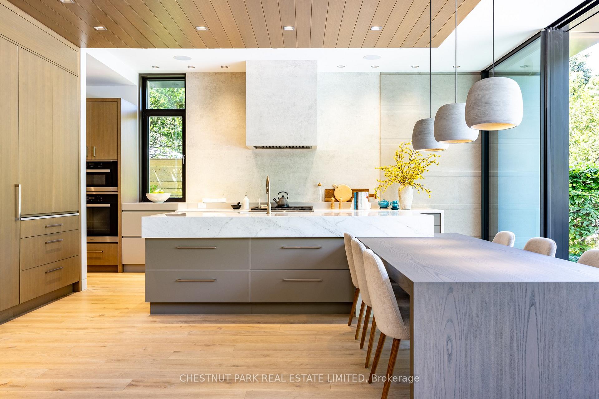 50 Teddington Park Avenue