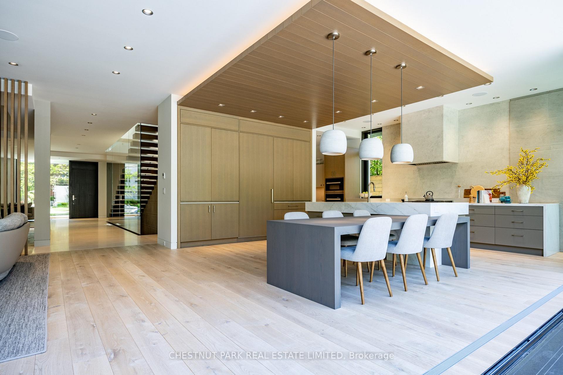 50 Teddington Park Avenue