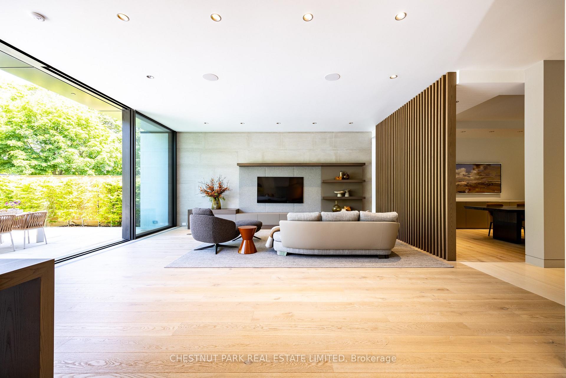 50 Teddington Park Avenue