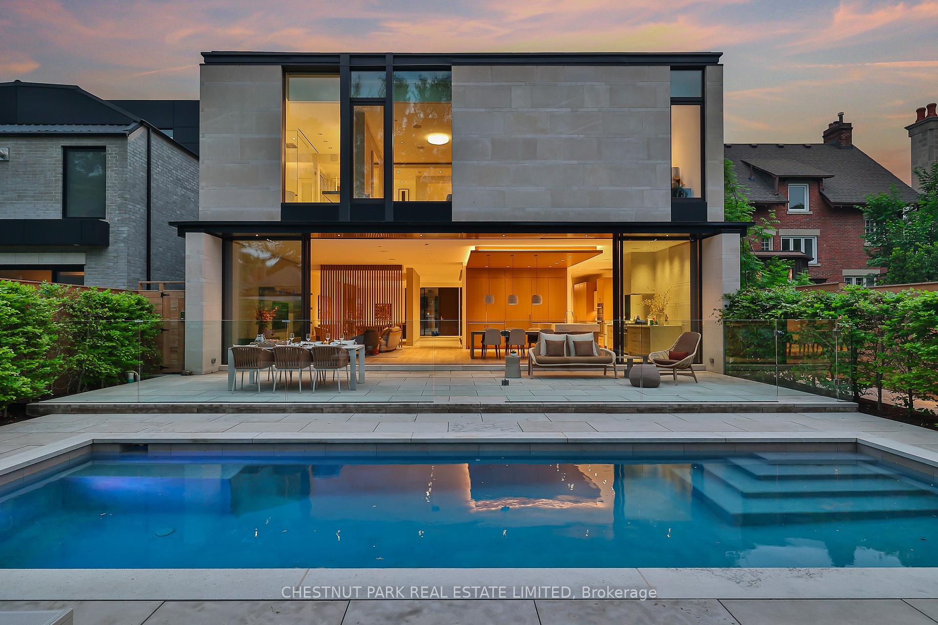 50 Teddington Park Avenue