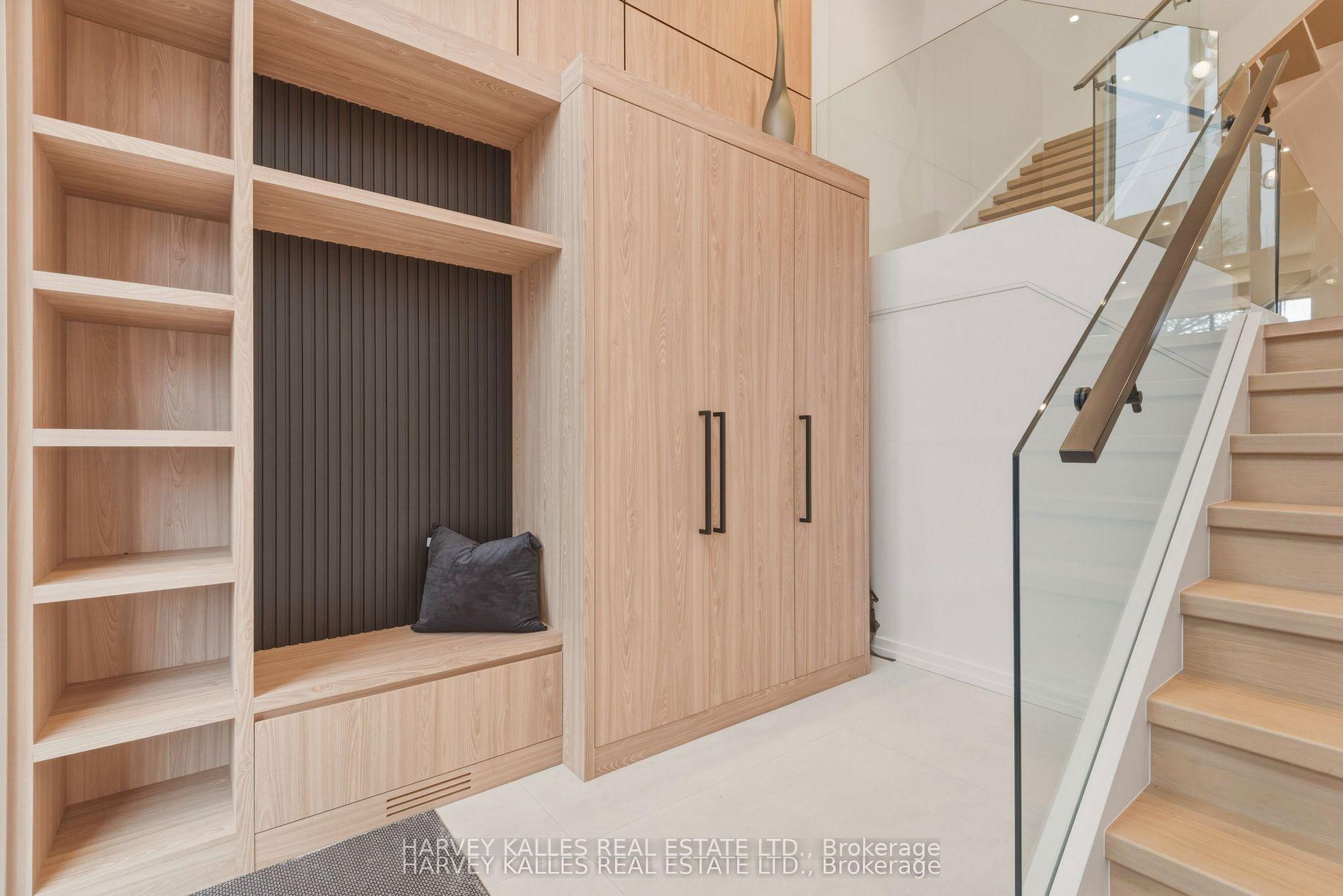 45 Gloucester Grove