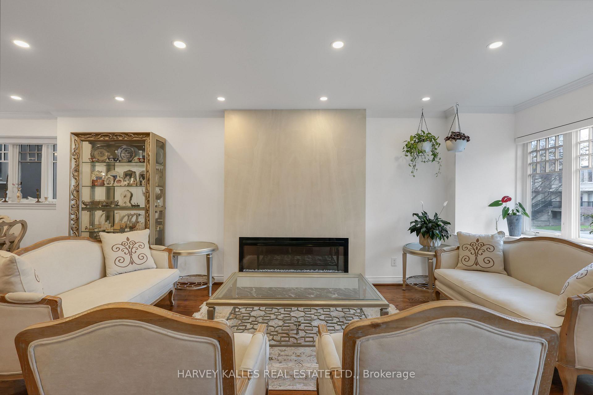 204 Brooke Avenue