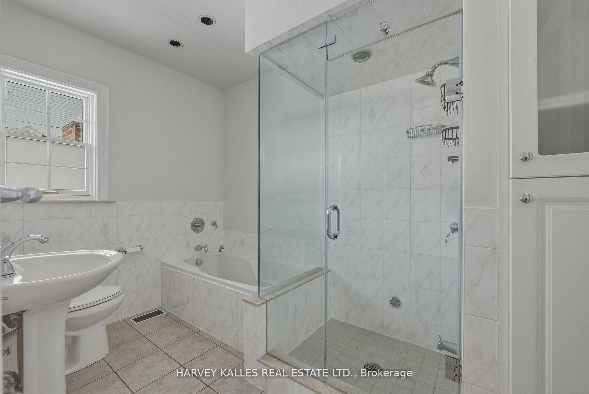530 Blythwood Road