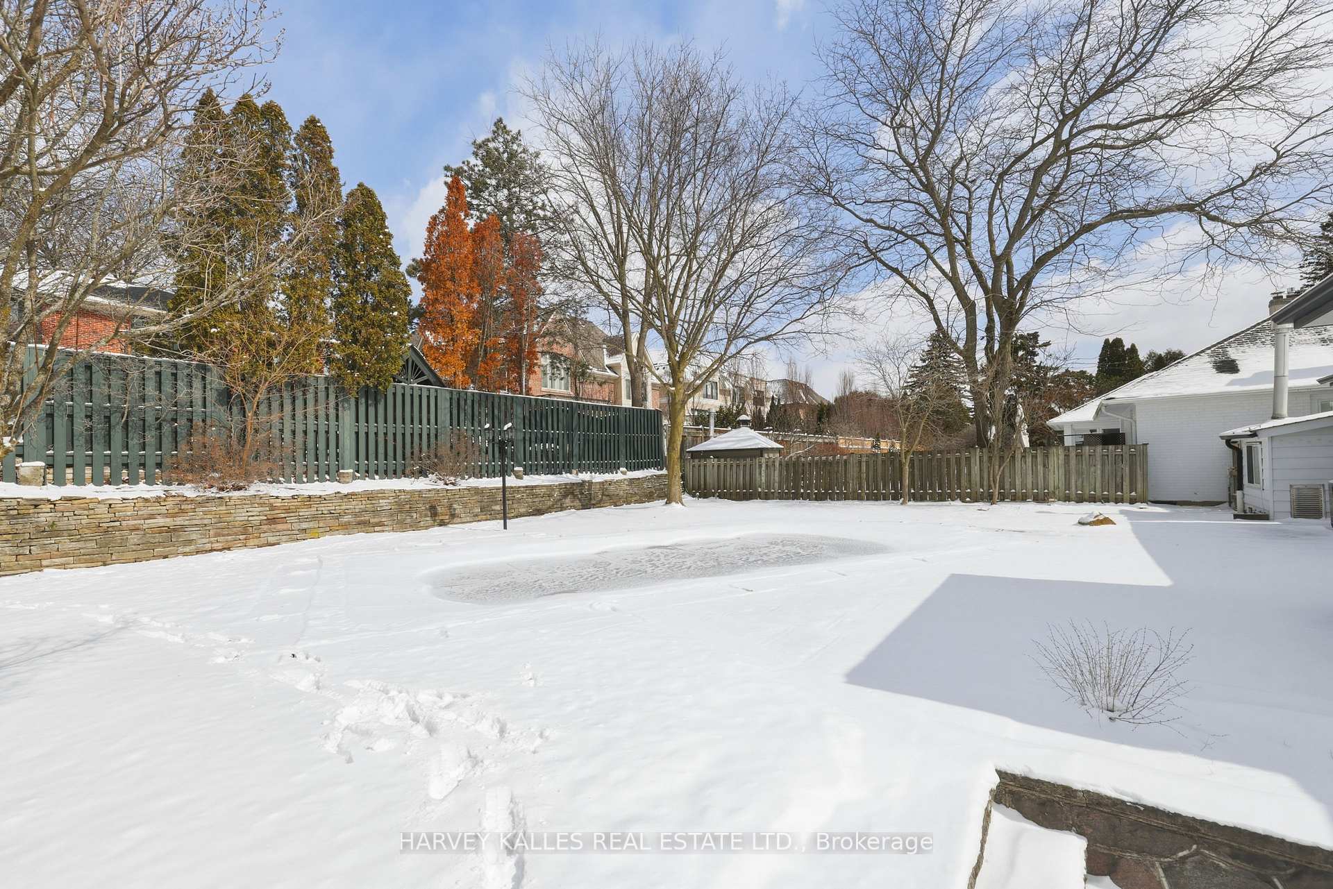 530 Blythwood Road