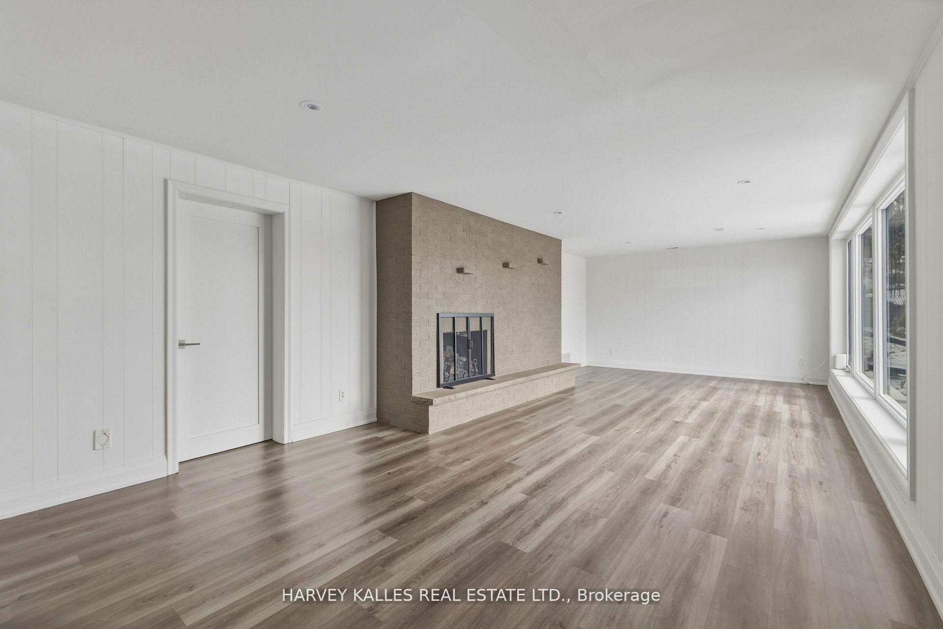 537 Blythwood Road