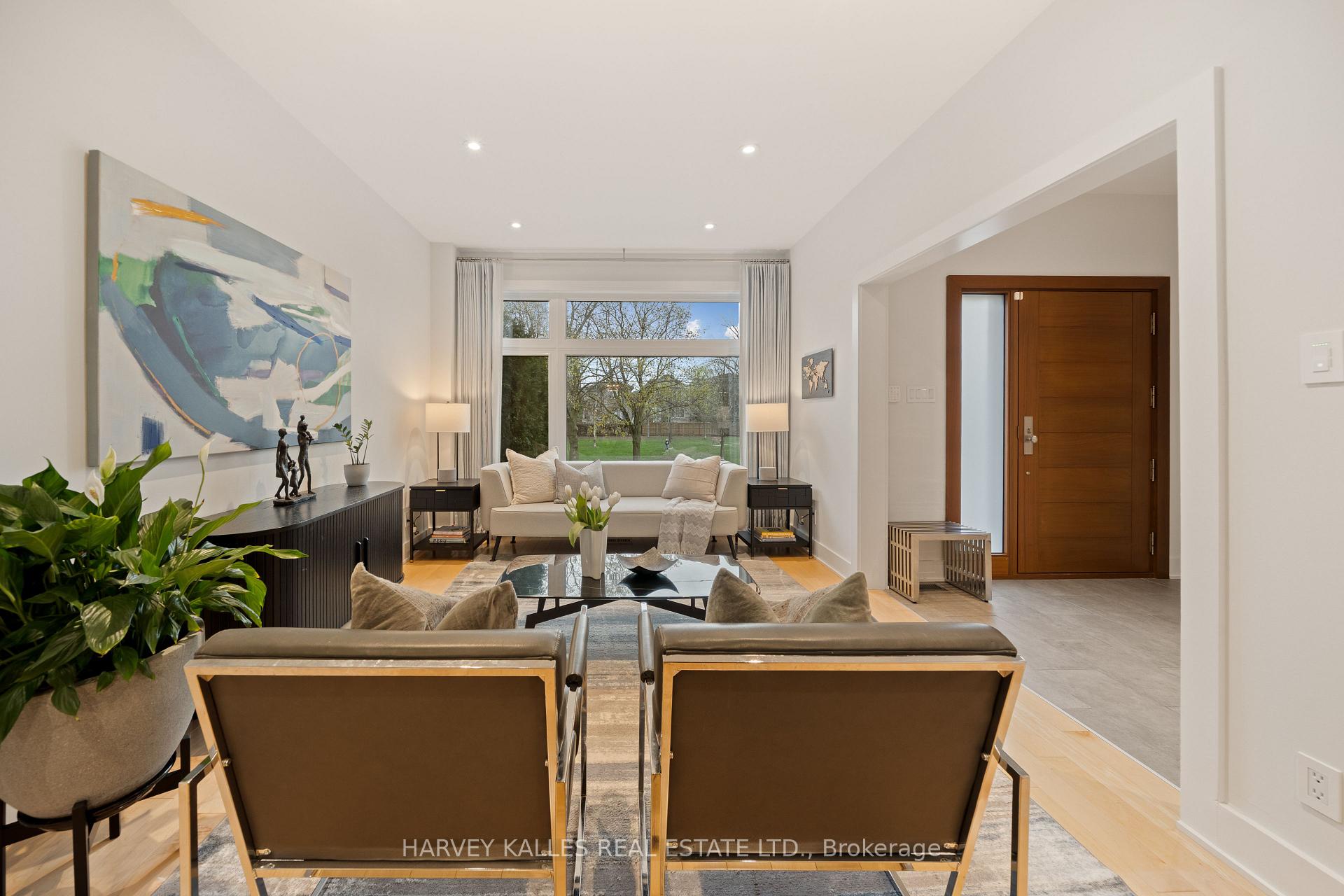 434 Bedford Park Avenue