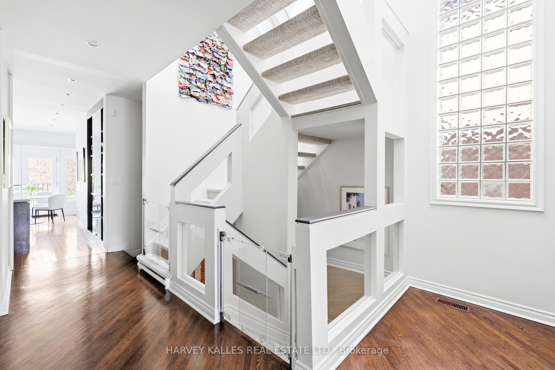 1065 Spadina Road