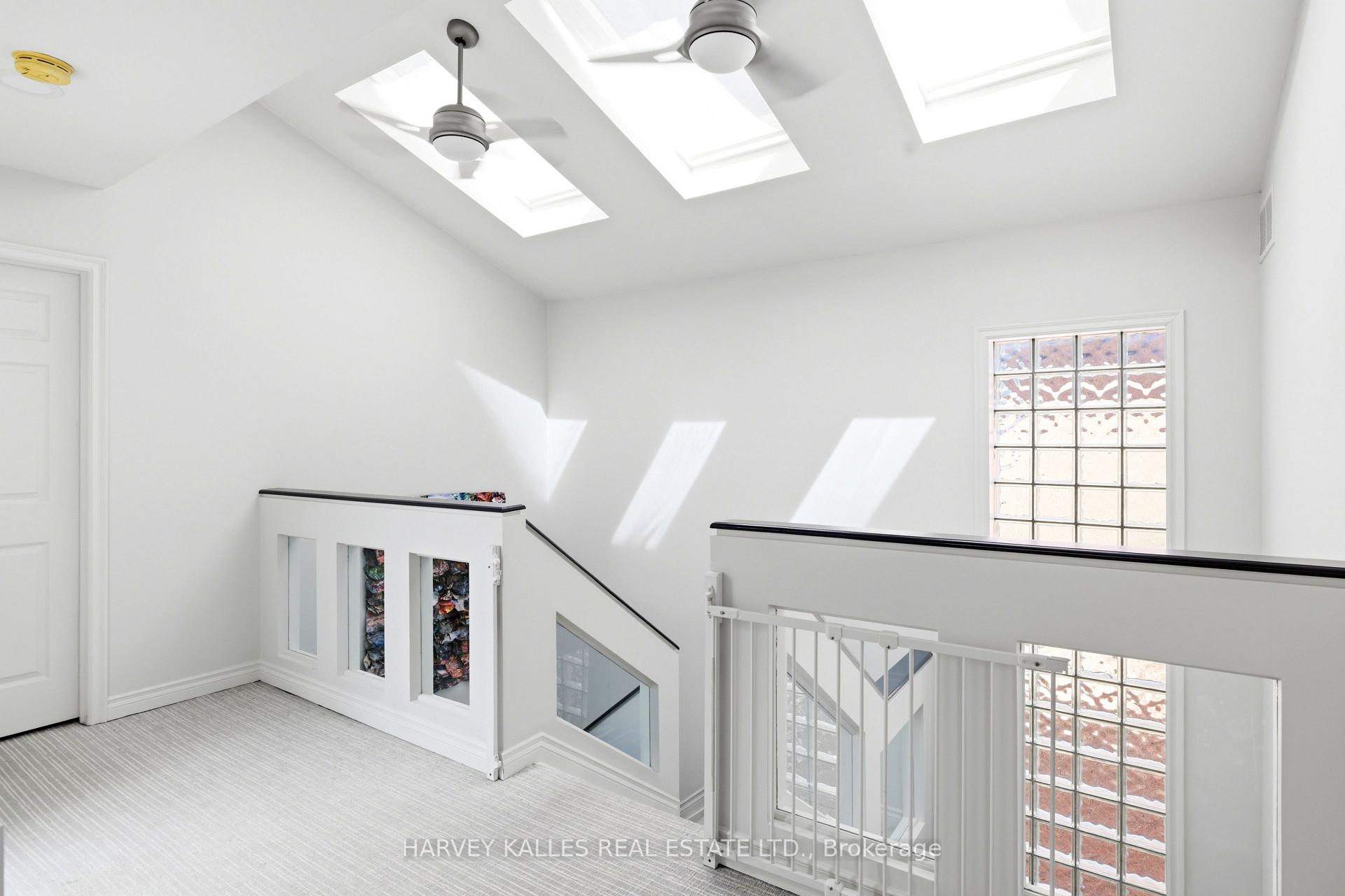 1065 Spadina Road