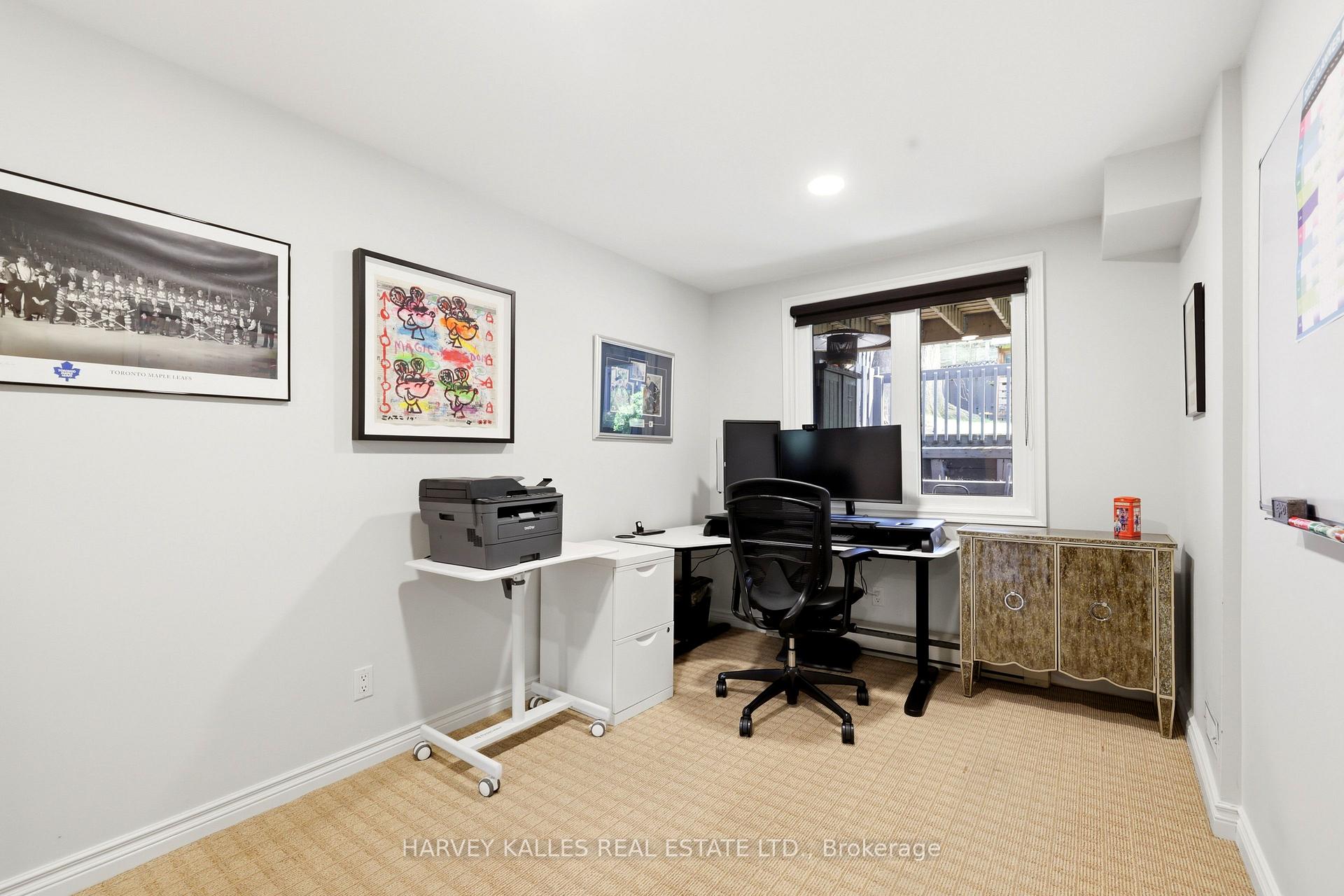 1065 Spadina Road