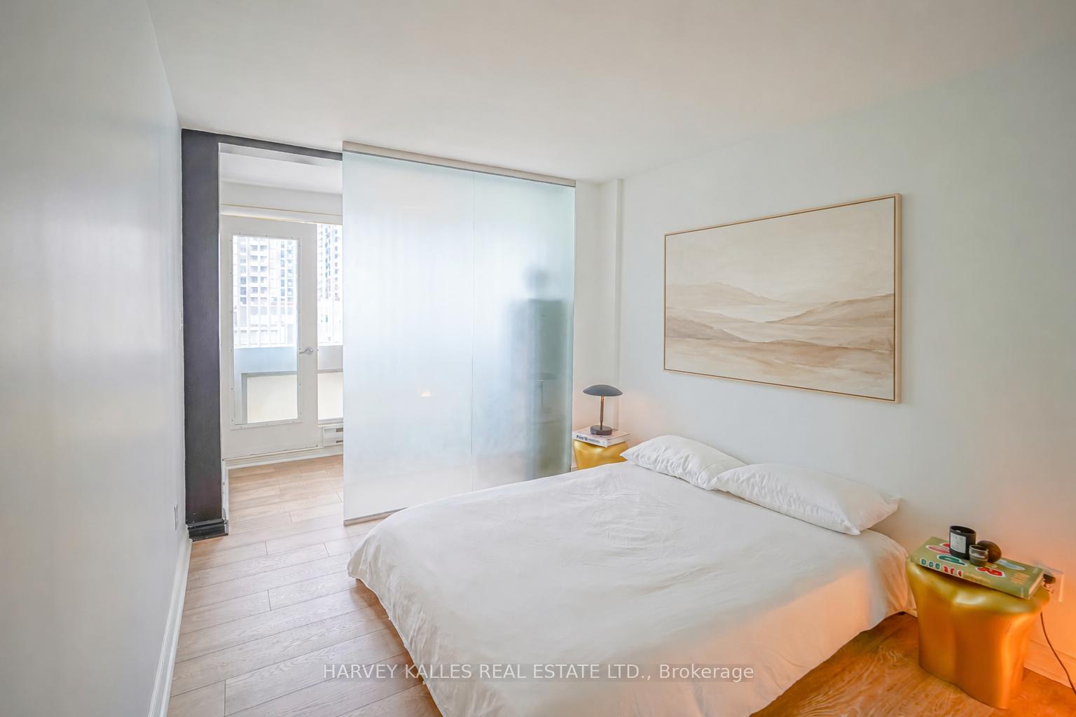 7 Broadway Avenue 609
