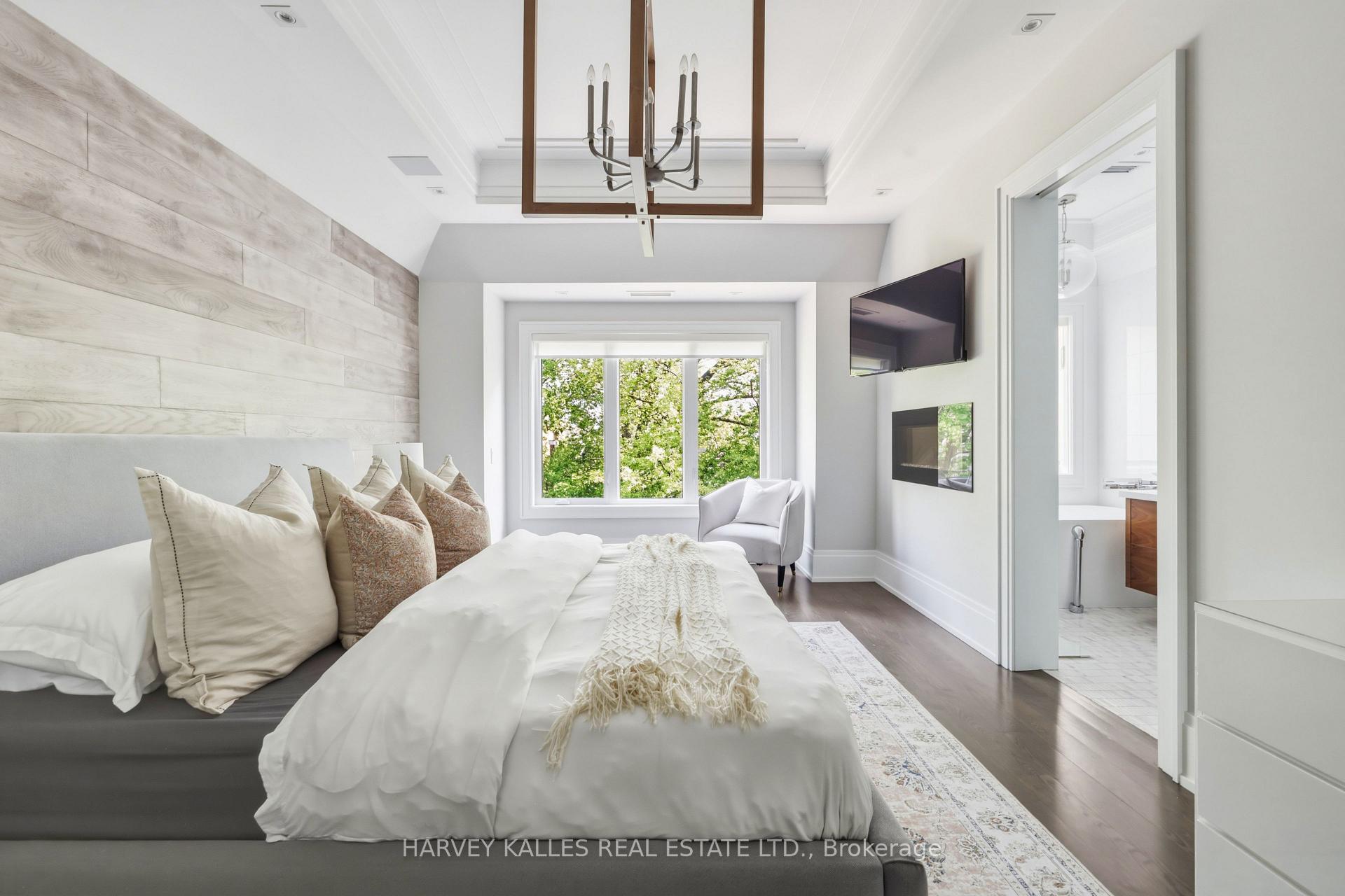 185 Melrose Avenue