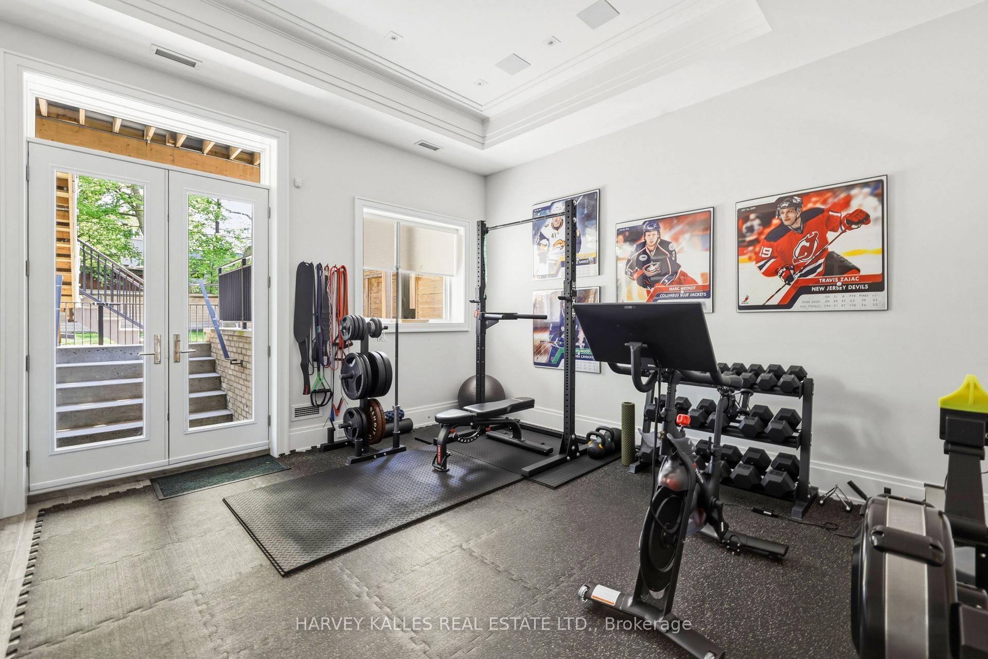 185 Melrose Avenue
