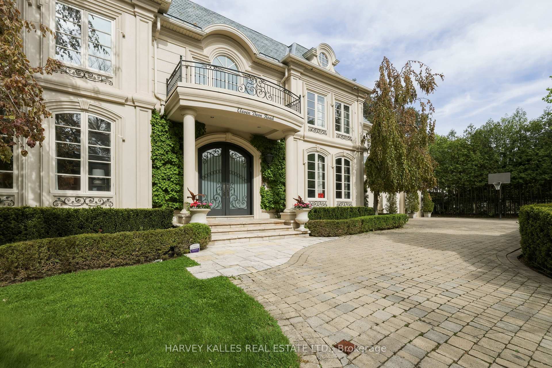 11 Doon Road