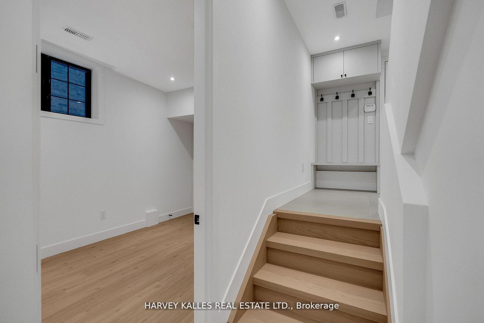 101 Briar Hill Avenue
