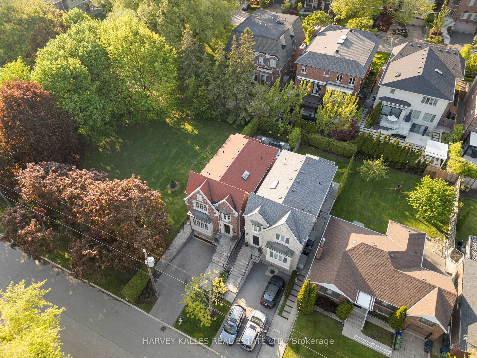 466 Glengarry Avenue
