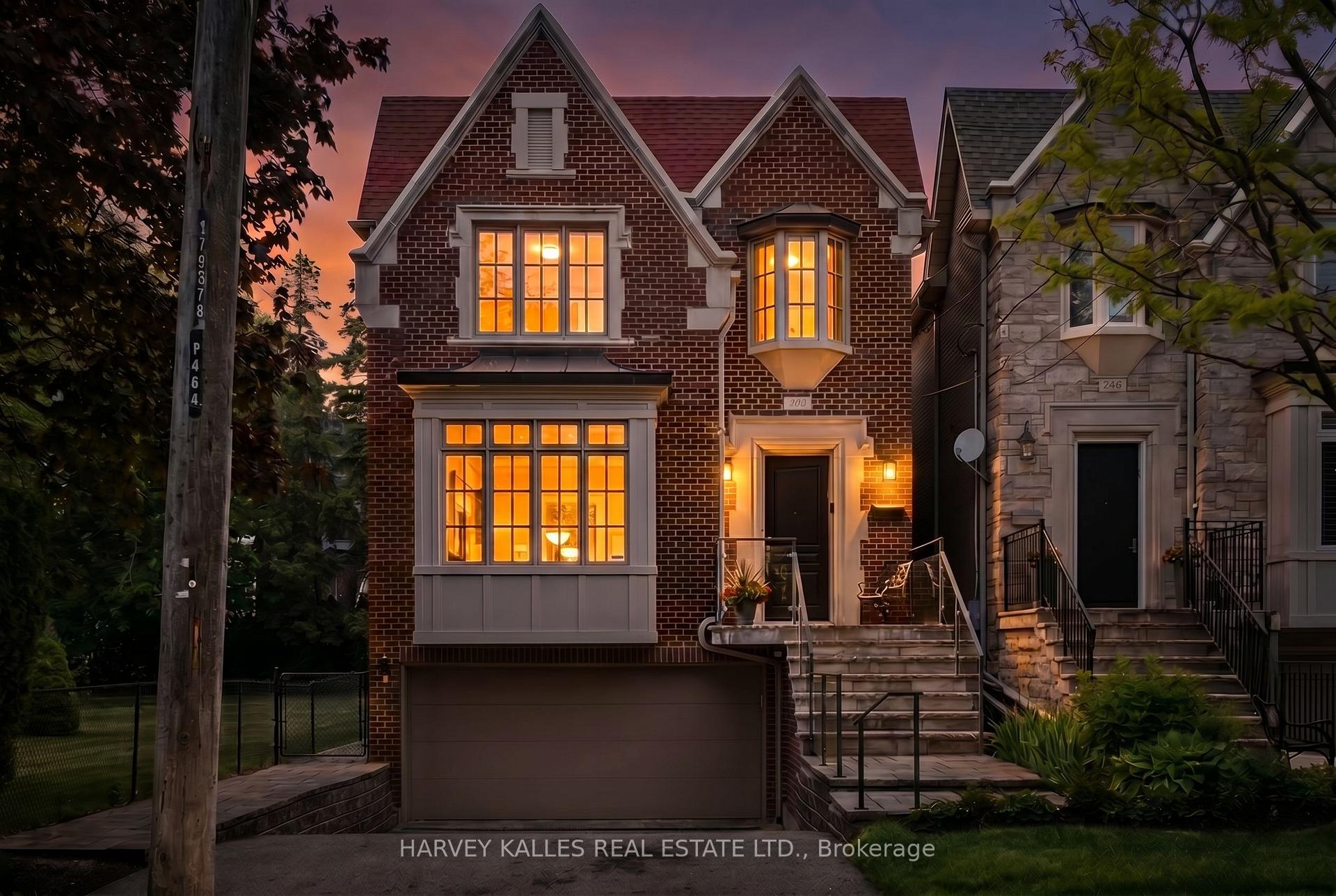 466 Glengarry Avenue