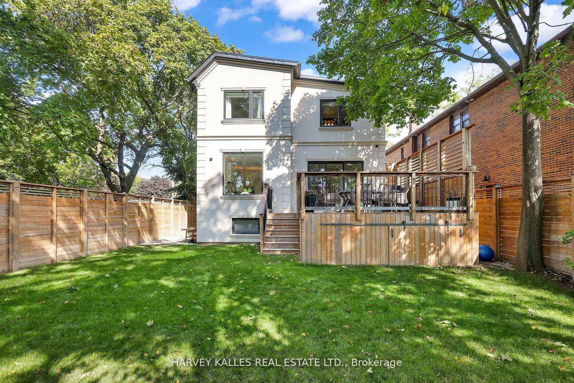 131 Bannockburn Avenue