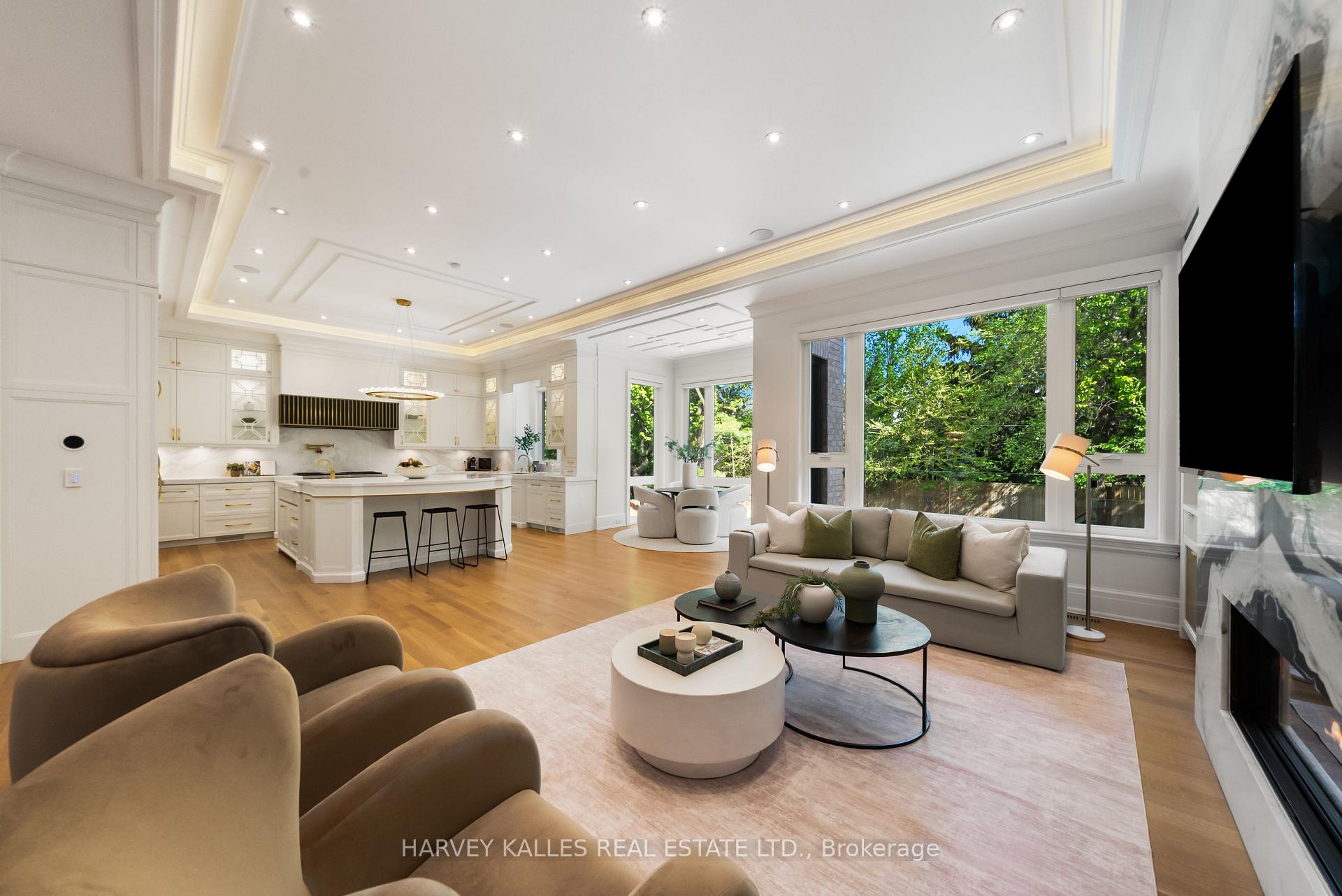 148 Munro Boulevard