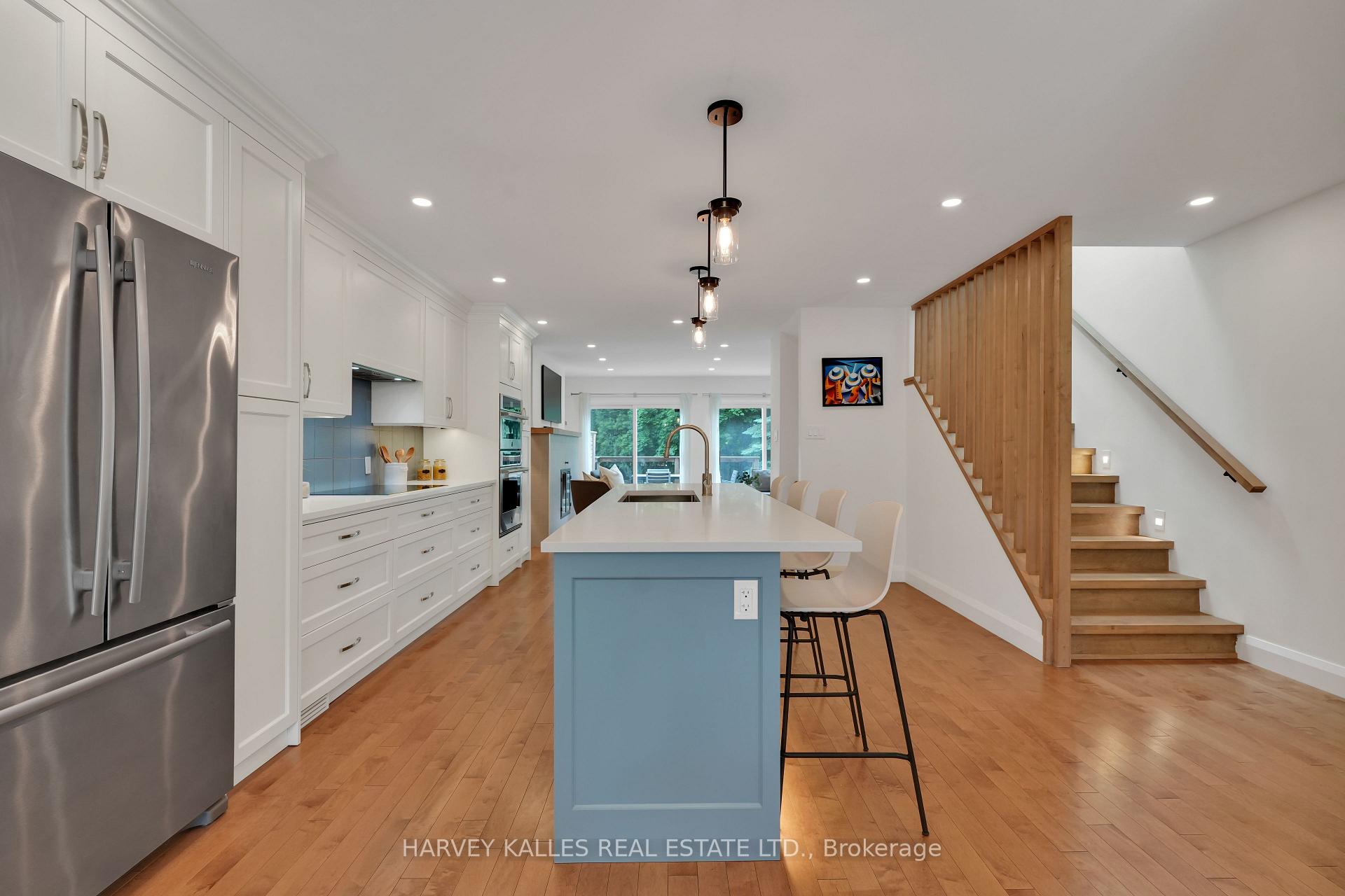 223 Glenforest Road