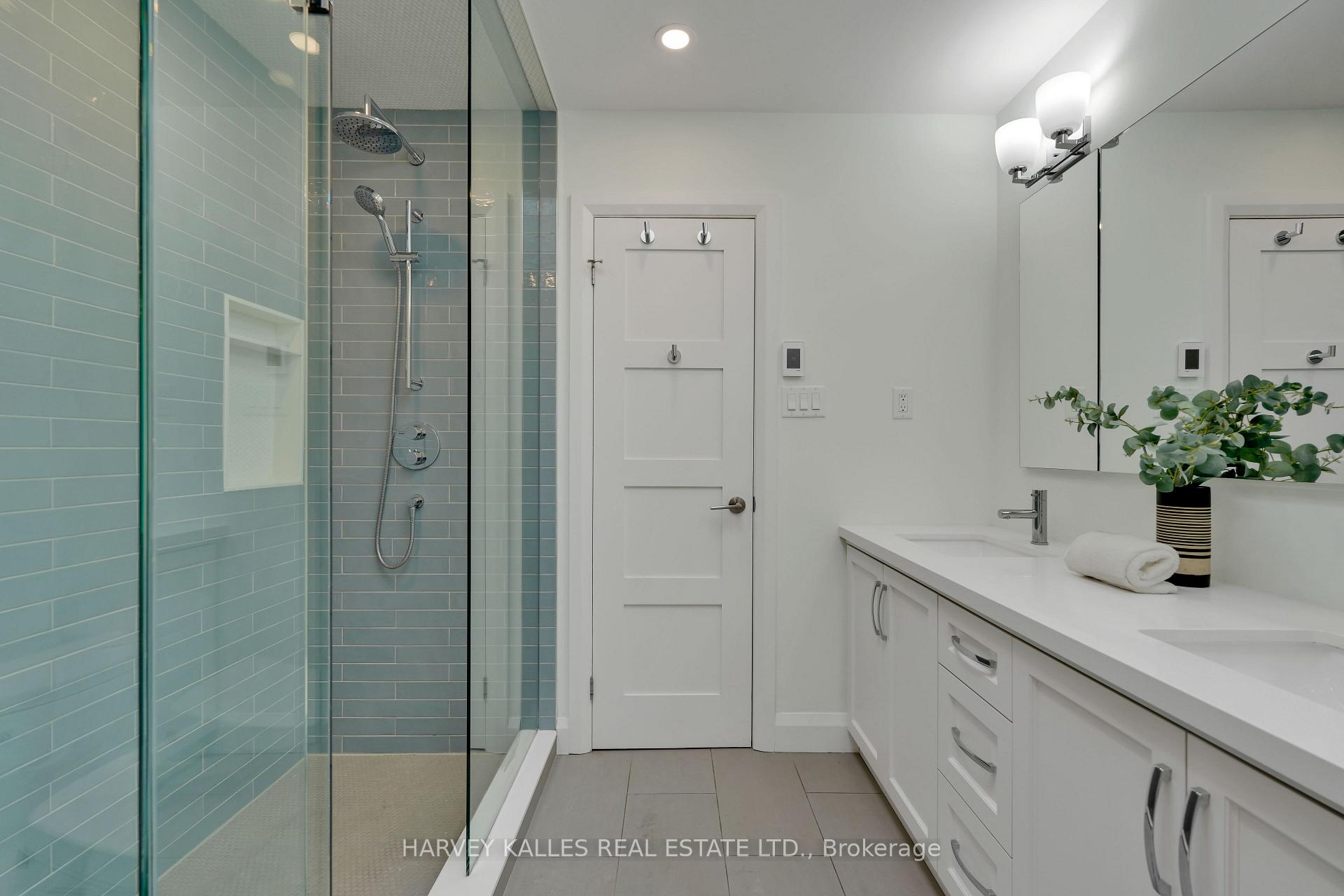 223 Glenforest Road